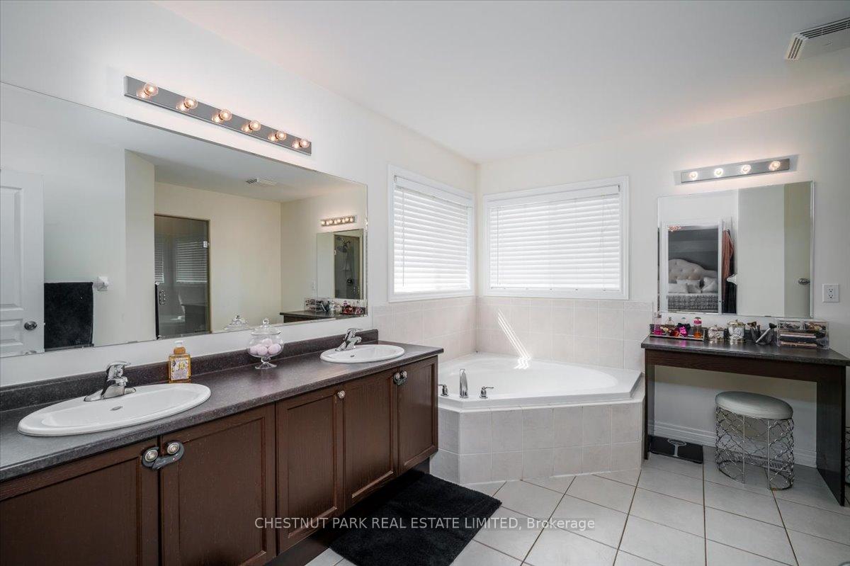 Photo 26 of 12 Wyndham Circle, Georgina, Sutton & Jackson's Point — HOMEH