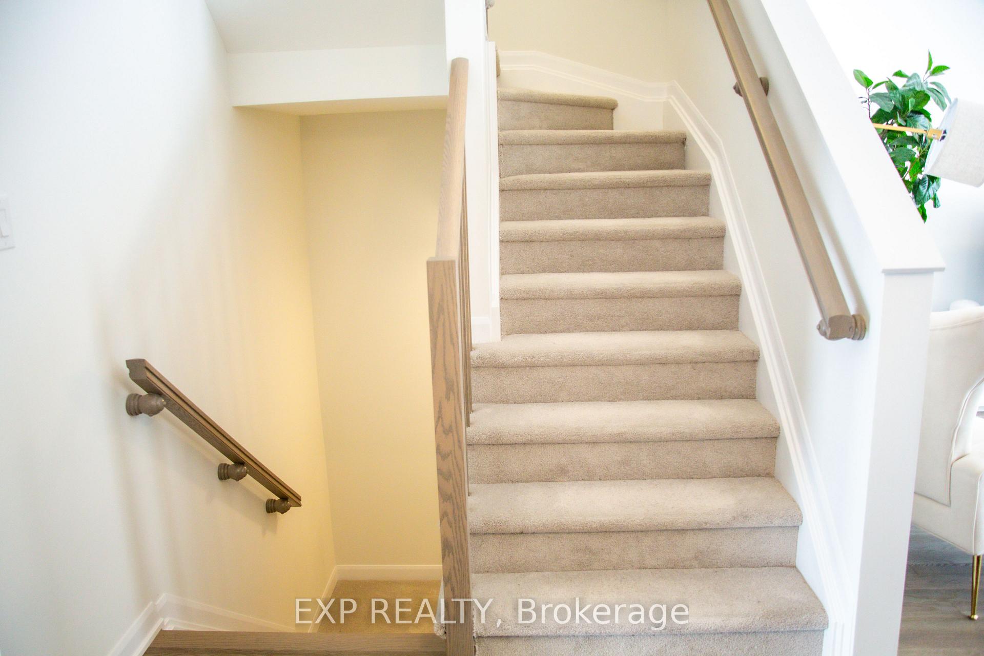Photo 17 of 939 Athenry Court, Ottawa, Barrhaven - Half Moon Bay — HOMEH