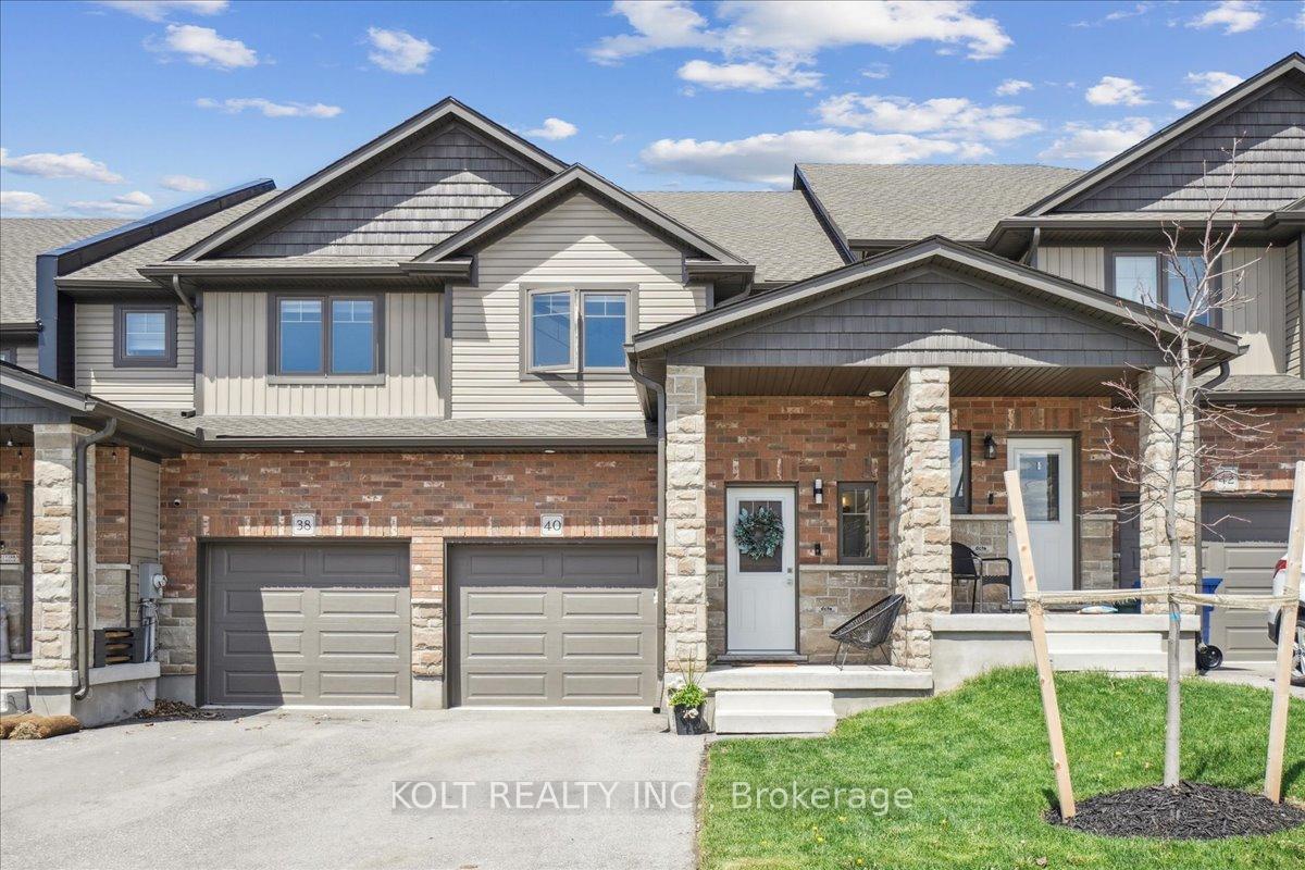Photo 1 of 40 Wideman Boulevard, Guelph, Victoria North — HOMEH