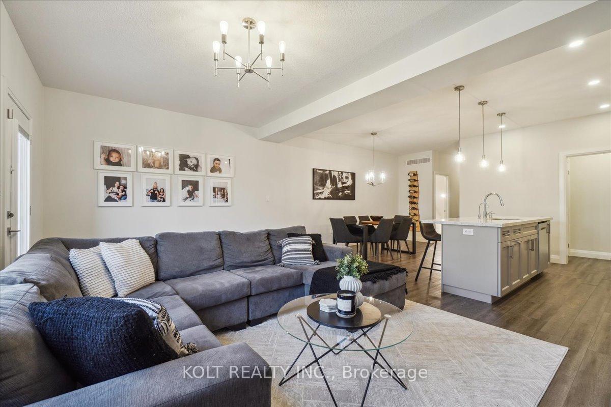 Photo 9 of 40 Wideman Boulevard, Guelph, Victoria North — HOMEH
