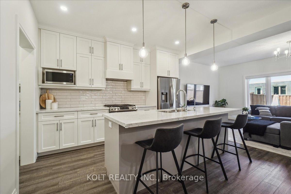 Photo 14 of 40 Wideman Boulevard, Guelph, Victoria North — HOMEH
