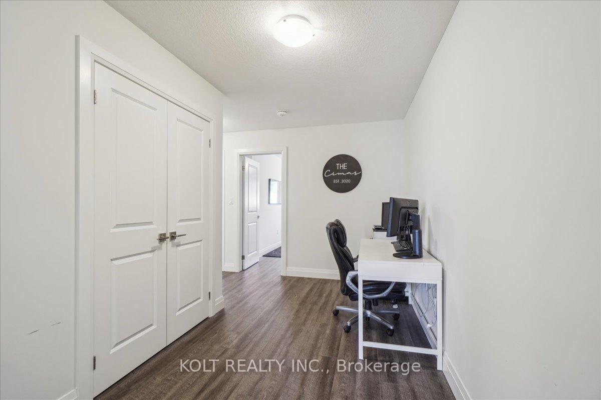 Photo 20 of 40 Wideman Boulevard, Guelph, Victoria North — HOMEH