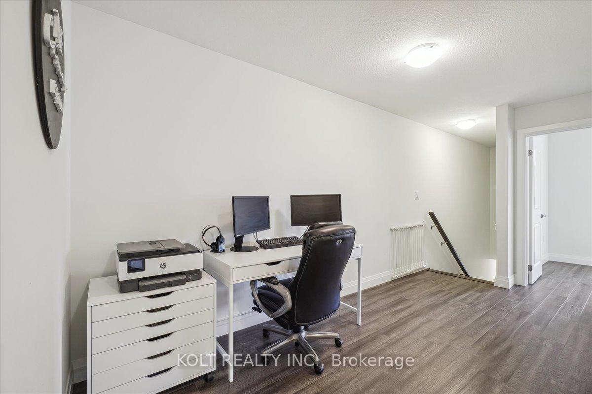 Photo 21 of 40 Wideman Boulevard, Guelph, Victoria North — HOMEH