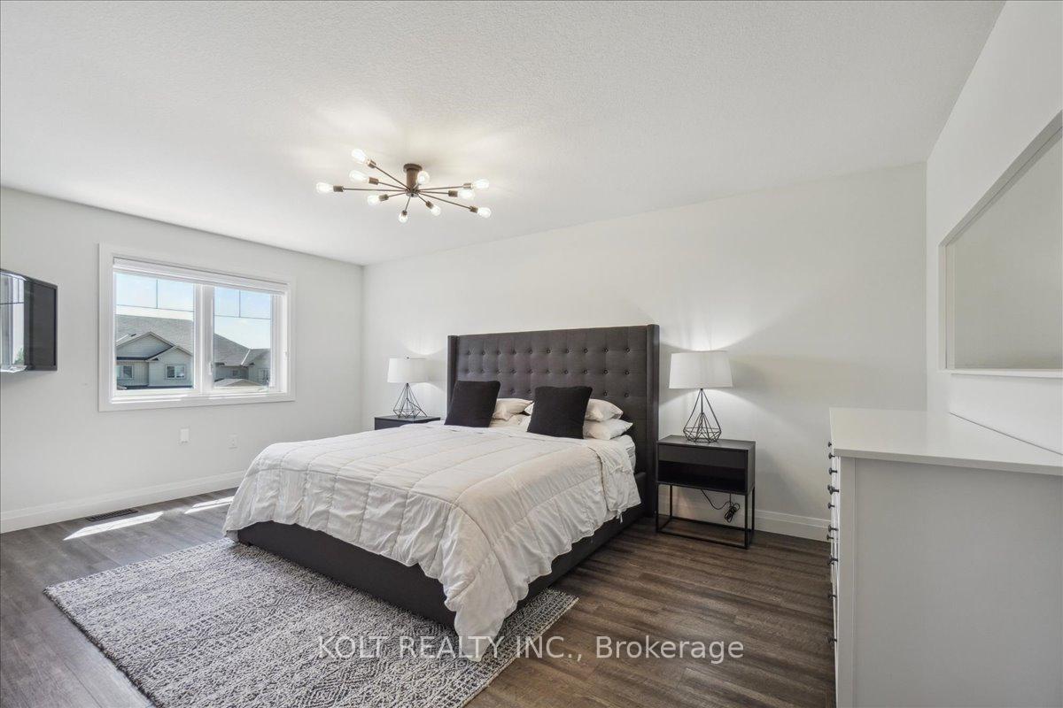 Photo 22 of 40 Wideman Boulevard, Guelph, Victoria North — HOMEH