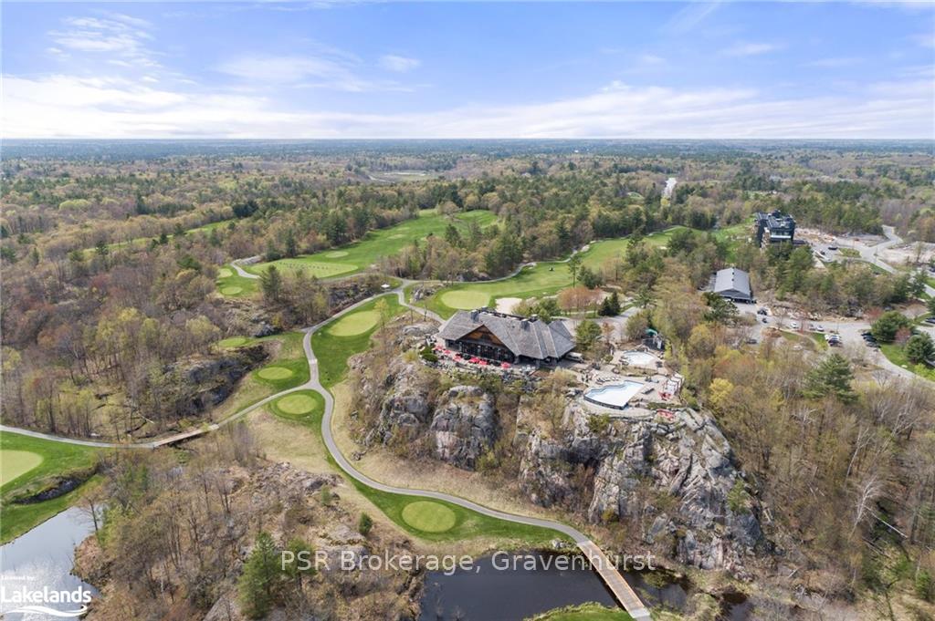 Photo 7 of 44 Carrick Trail, Gravenhurst, Muskoka (S) — HOMEH
