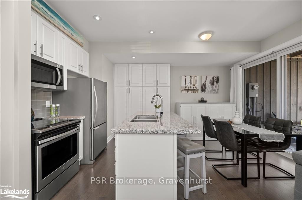 Photo 13 of 44 Carrick Trail, Gravenhurst, Muskoka (S) — HOMEH