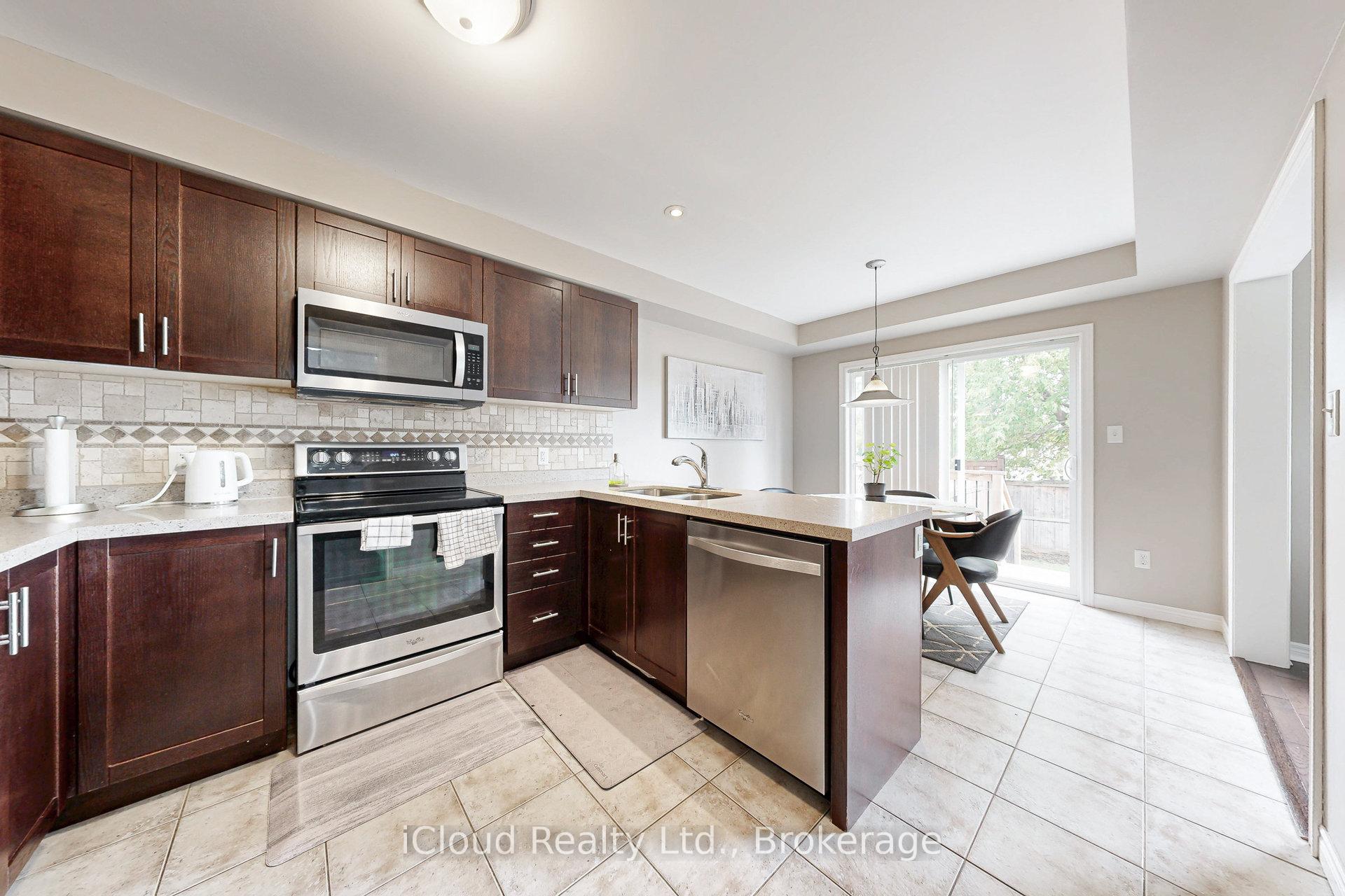 Photo 17 of 62 McMann Crescent, Clarington, Courtice — HOMEH