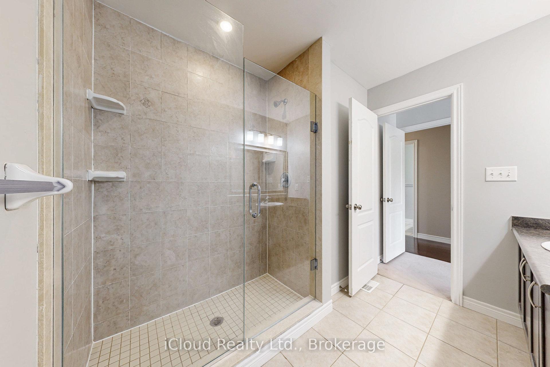Photo 27 of 62 McMann Crescent, Clarington, Courtice — HOMEH