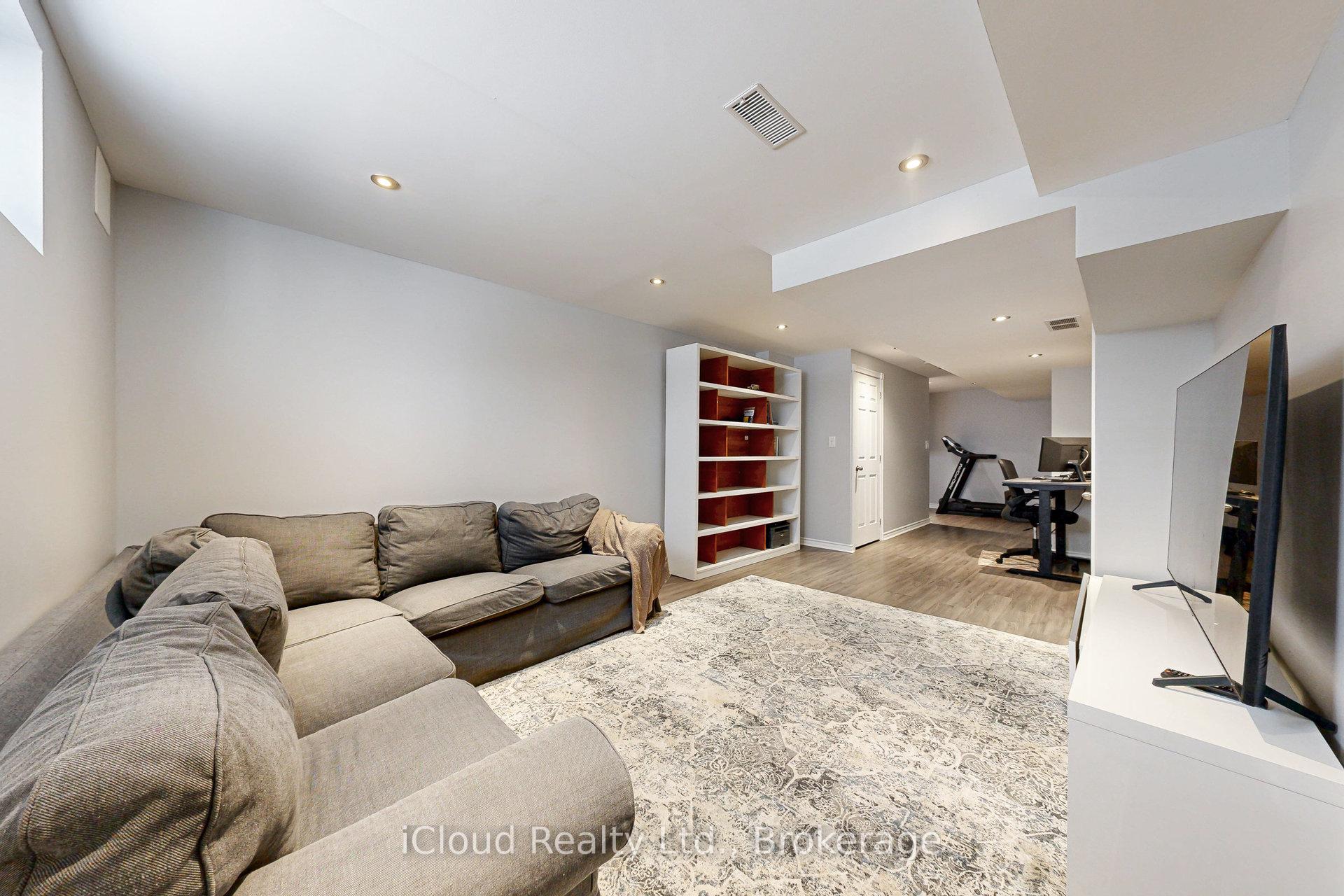 Photo 40 of 62 McMann Crescent, Clarington, Courtice — HOMEH