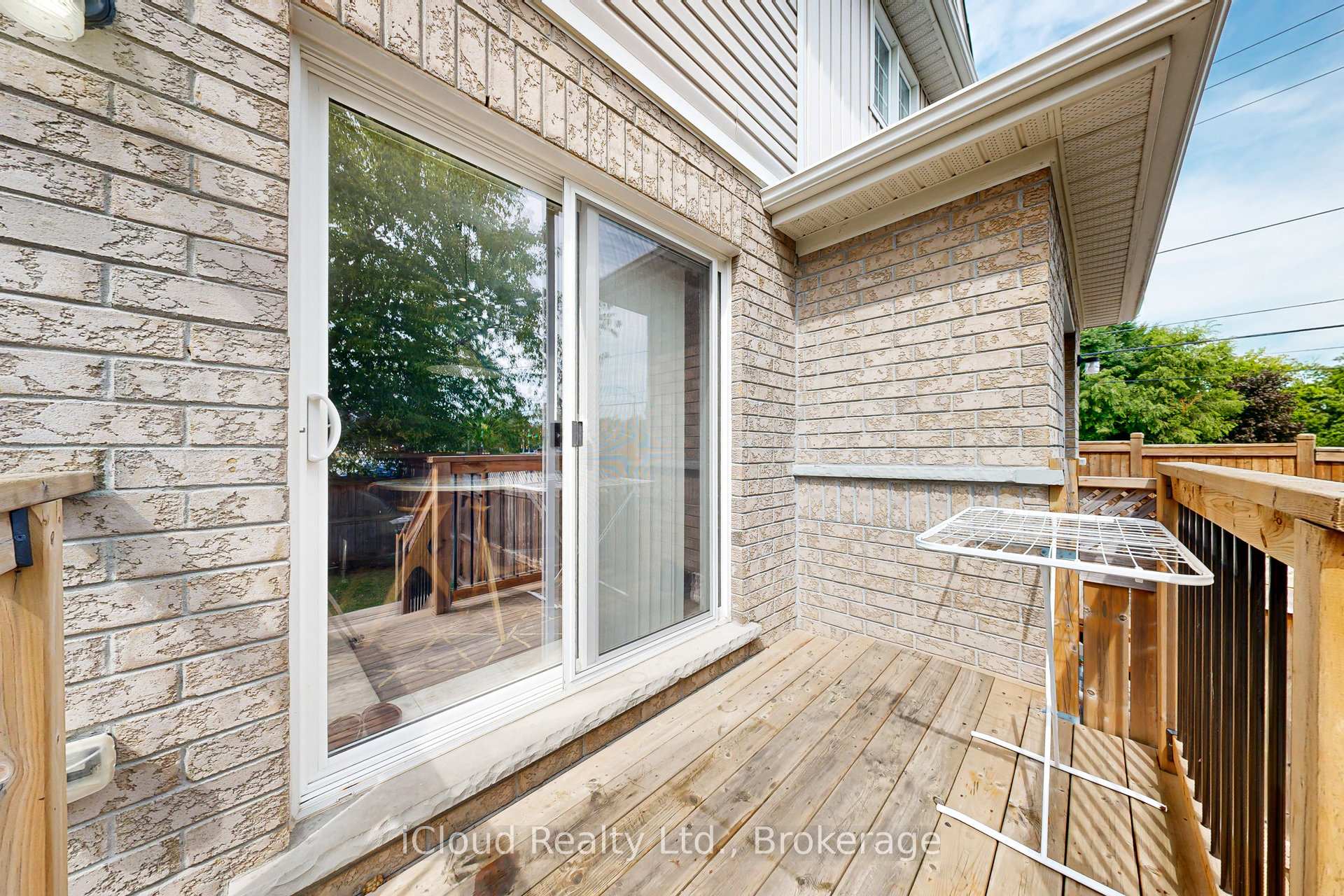 Photo 42 of 62 McMann Crescent, Clarington, Courtice — HOMEH