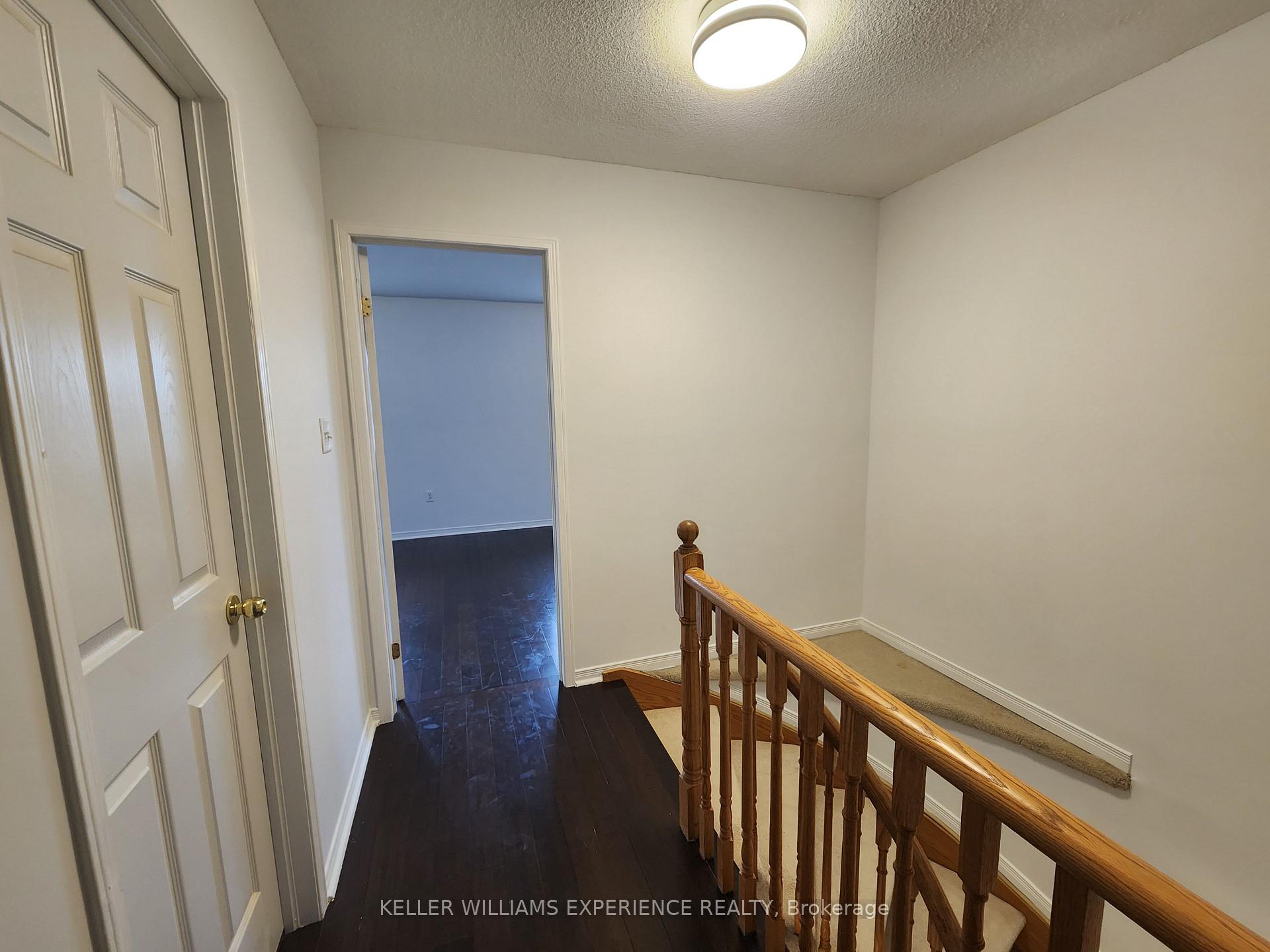 Photo 12 of 166 Madelaine Drive, Barrie, Painswick South — HOMEH