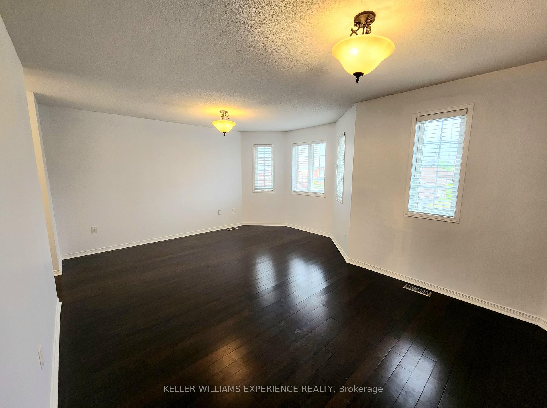 Photo 16 of 166 Madelaine Drive, Barrie, Painswick South — HOMEH