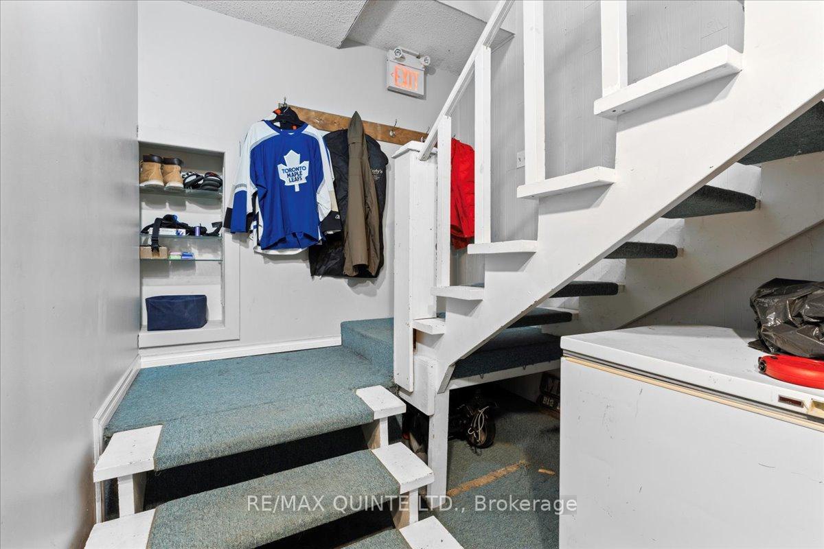 Photo 26 of 244 Ashley Street, Belleville, Thurlow Ward — HOMEH