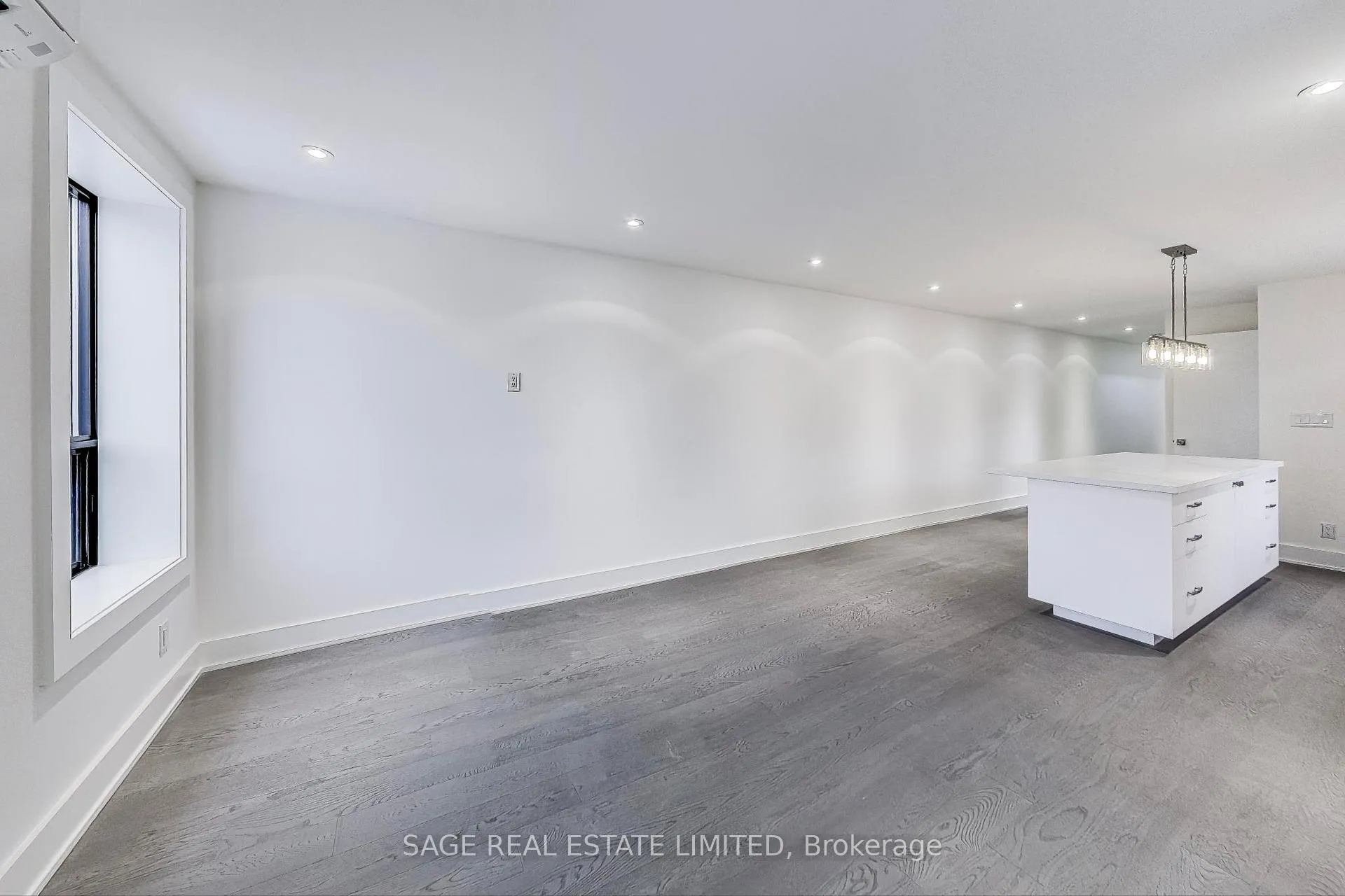 Photo 7 of Unit 2nd, 2549 Yonge Street, Toronto, Mount Pleasant West — HOMEH