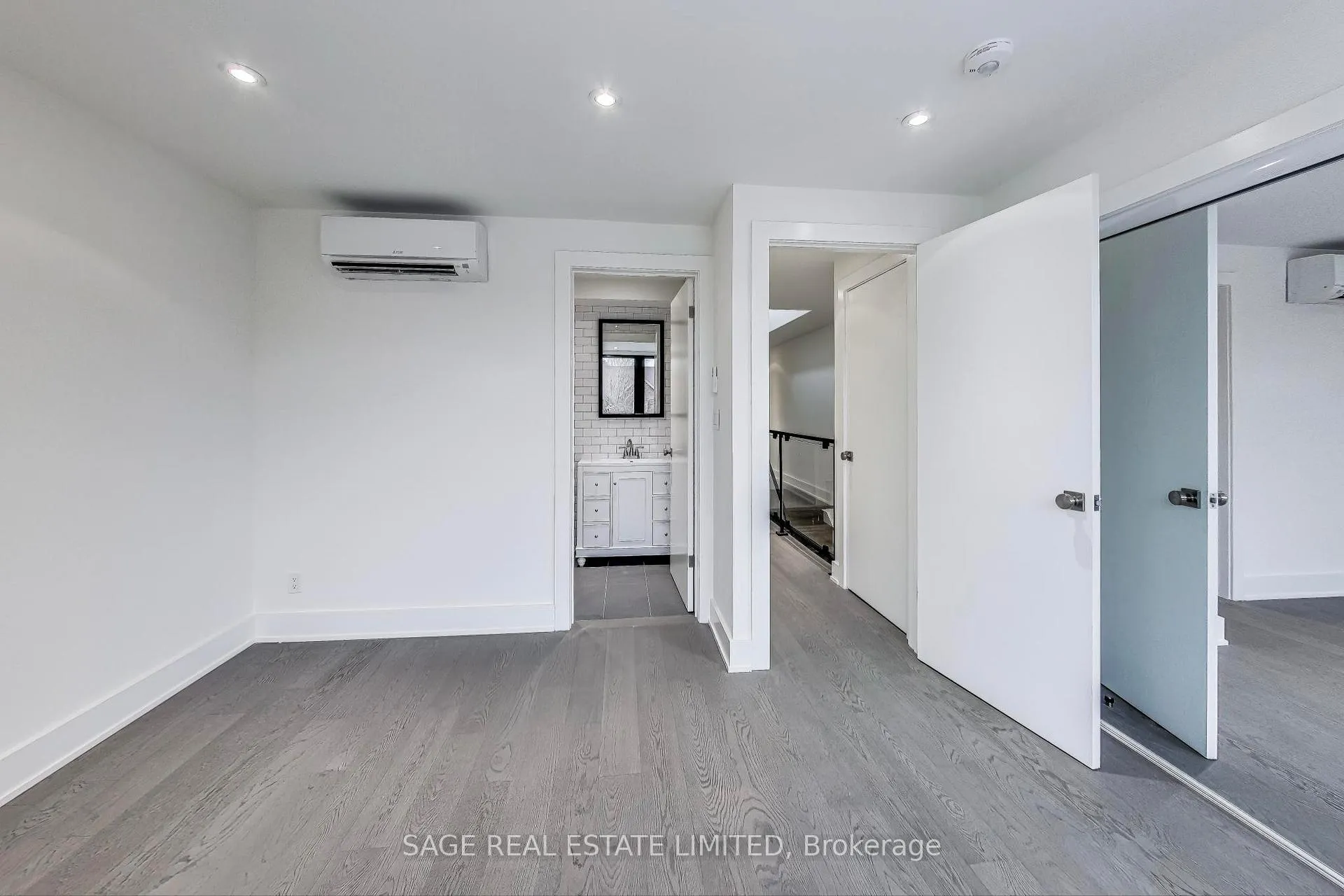 Photo 14 of Unit 2nd, 2549 Yonge Street, Toronto, Mount Pleasant West — HOMEH