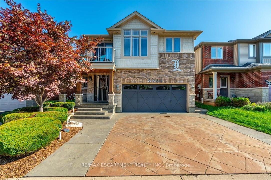 Front of 16 Sycamore Crescent