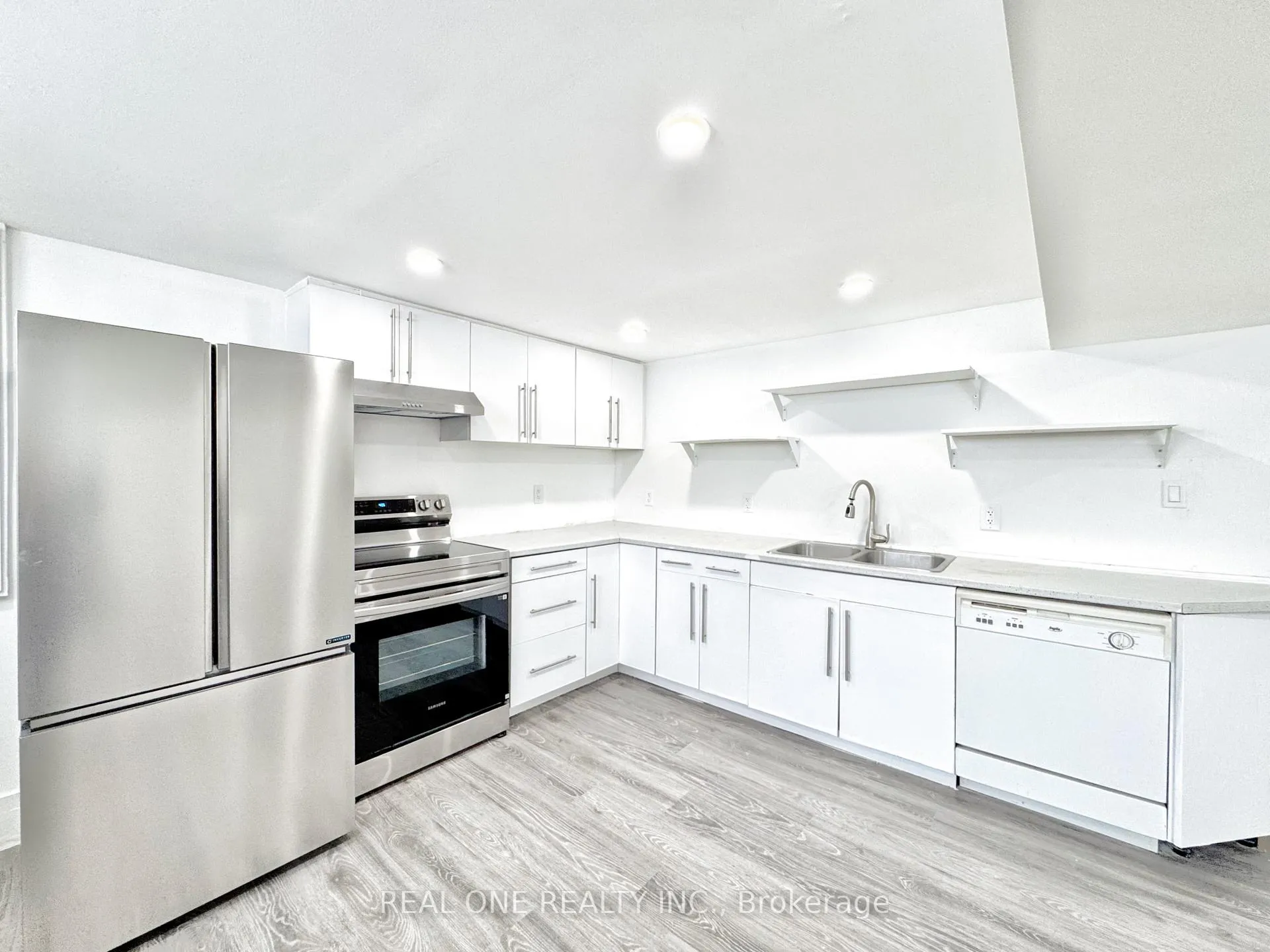 Photo 1 of 61 College Crescent, Barrie, Grove East — HOMEH