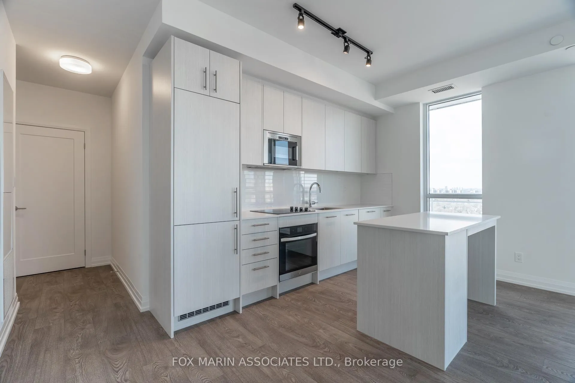 Photo 5 of Unit 1803, 286 Main Street, Toronto, East End-Danforth — HOMEH