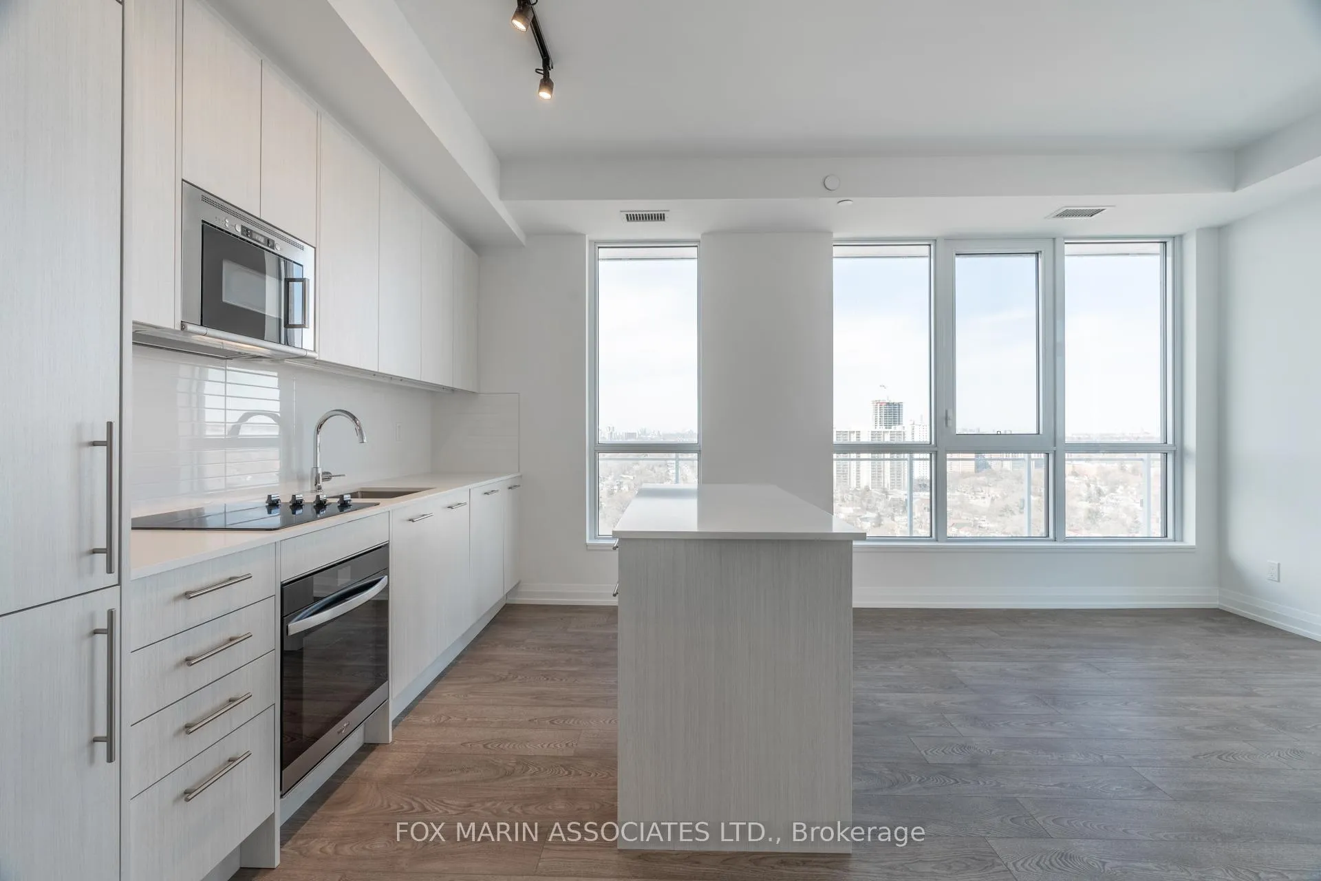 Photo 6 of Unit 1803, 286 Main Street, Toronto, East End-Danforth — HOMEH