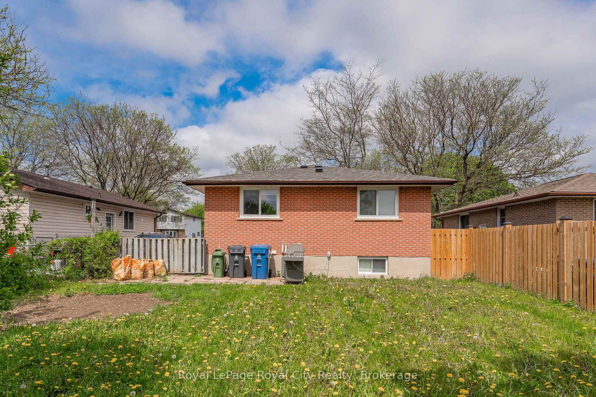 Photo 25 of 161 Hadati Road, Guelph, Grange Road — HOMEH