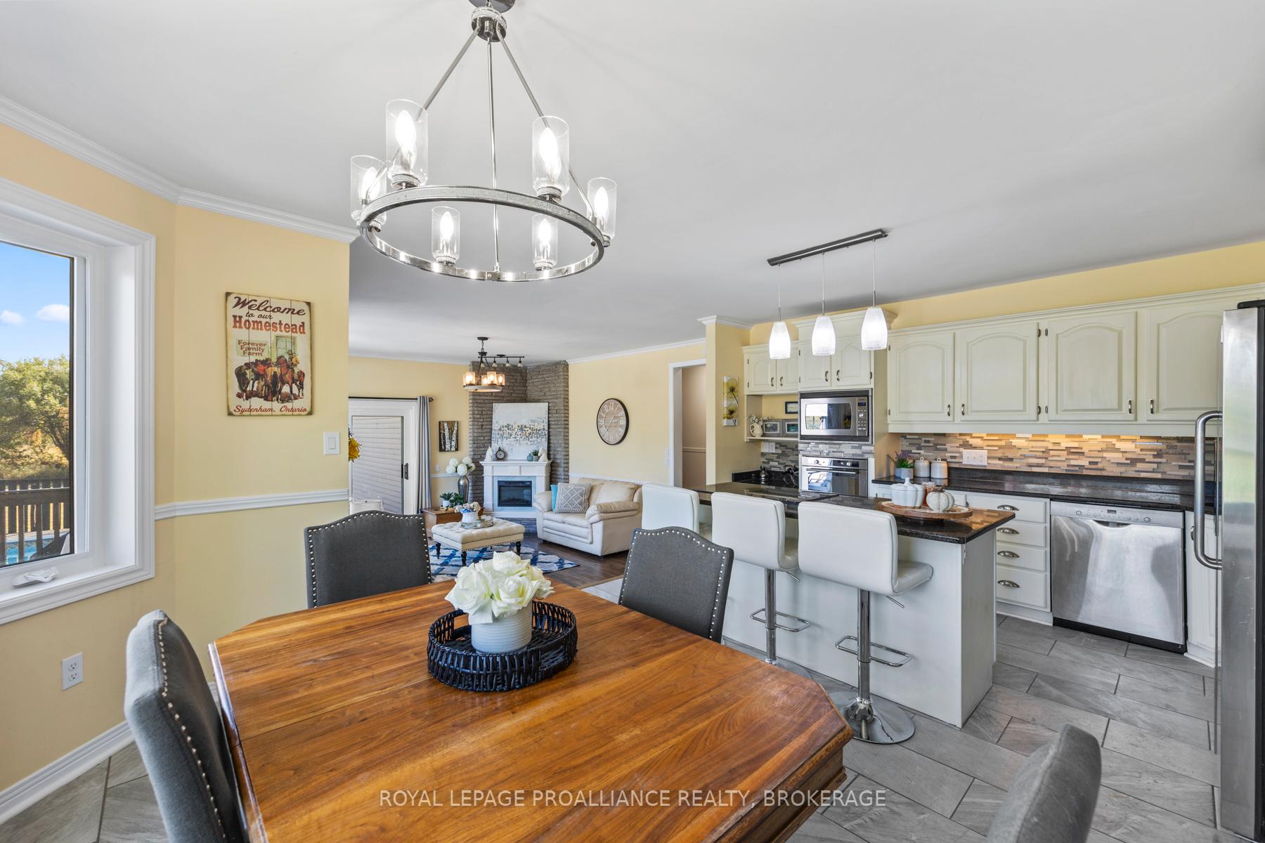 Photo 18 of 3746 Stage Coach Road, Frontenac, Frontenac South — HOMEH