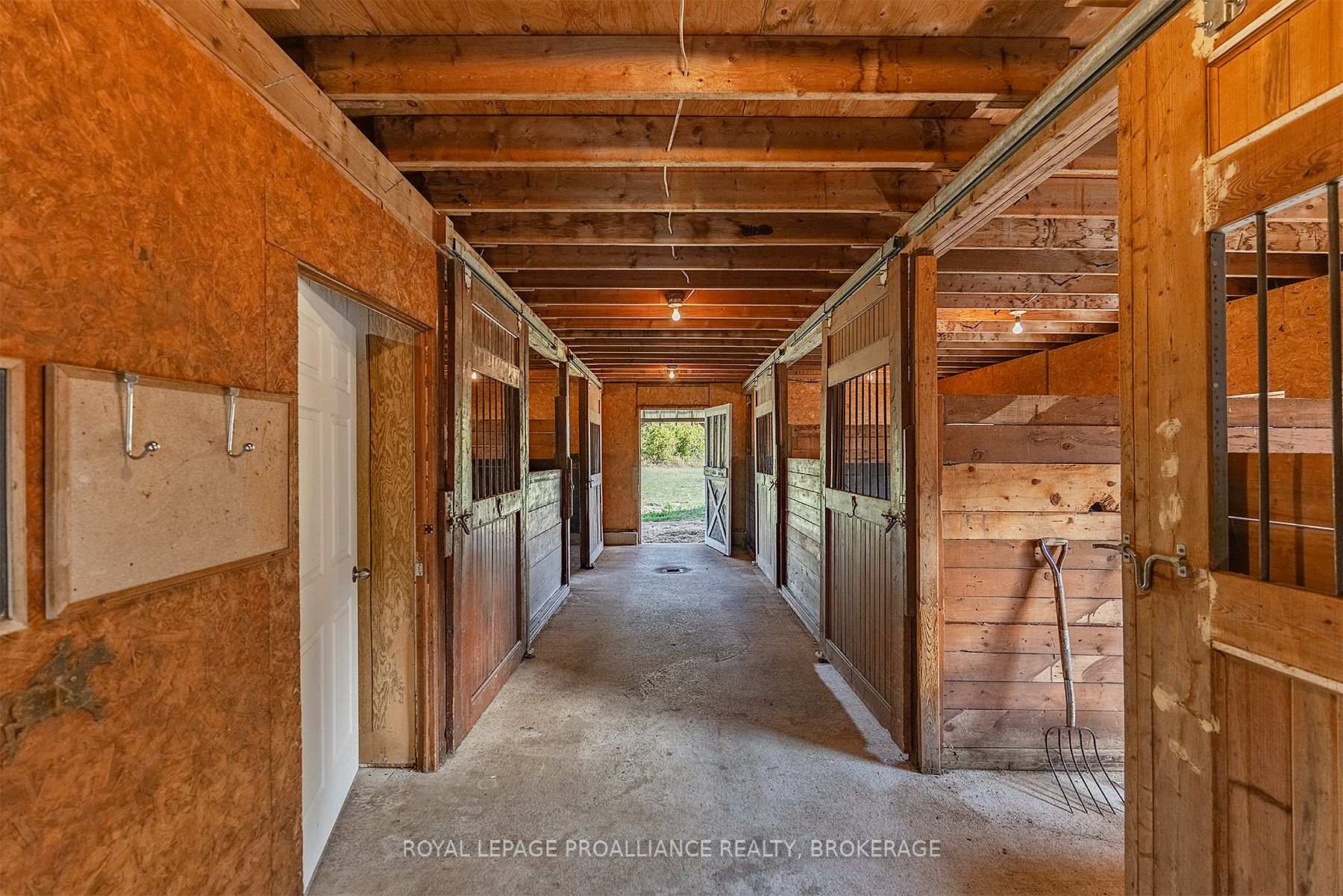 Photo 45 of 3746 Stage Coach Road, Frontenac, Frontenac South — HOMEH