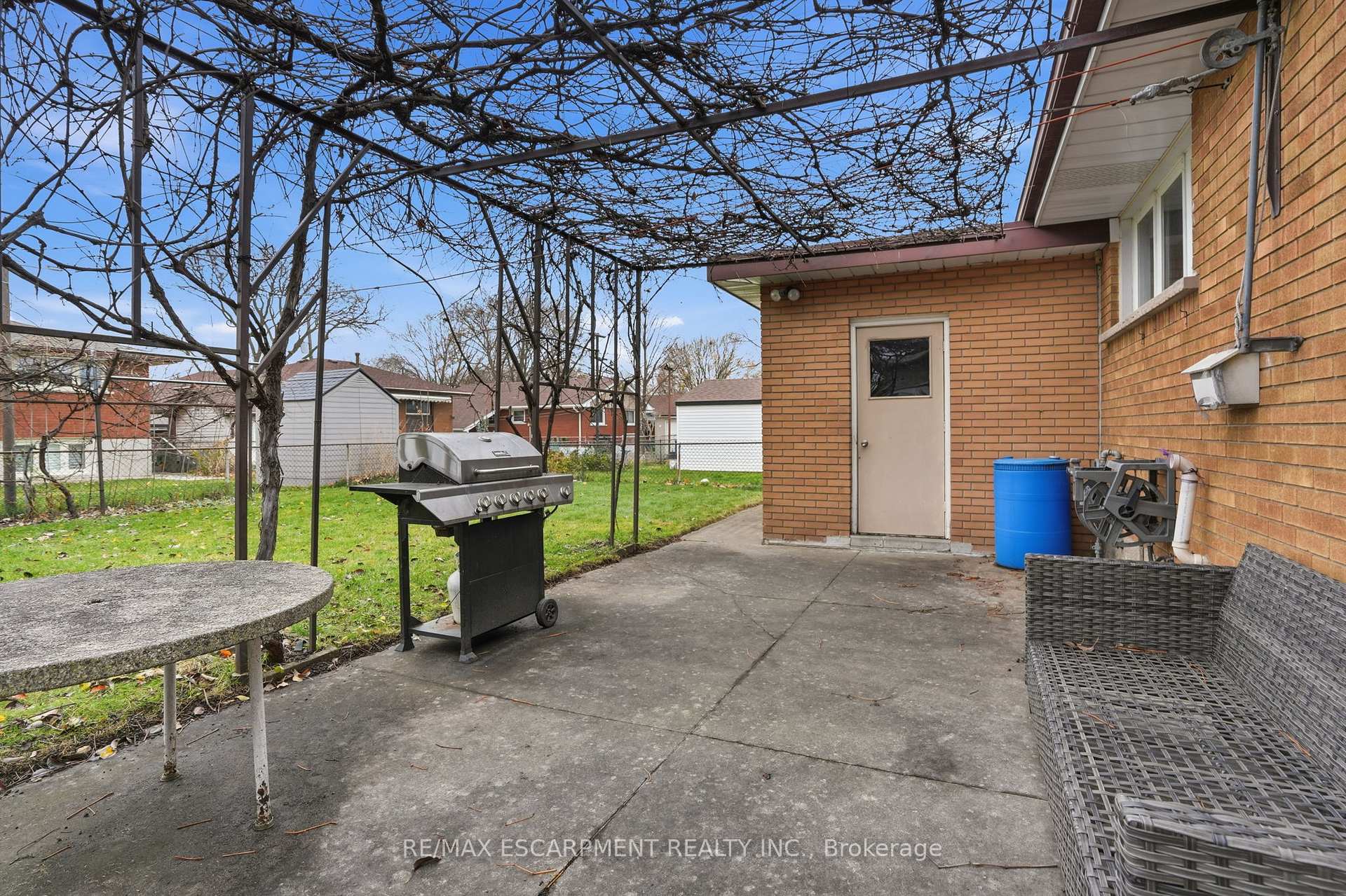 Photo 42 of 131 Nash Road N, Hamilton, Kentley — HOMEH