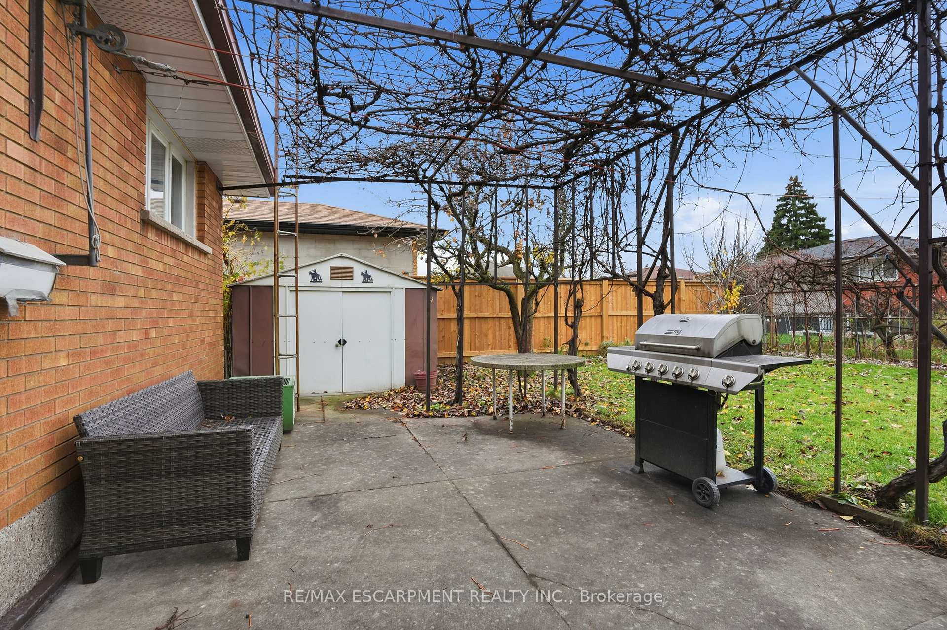 Photo 43 of 131 Nash Road N, Hamilton, Kentley — HOMEH