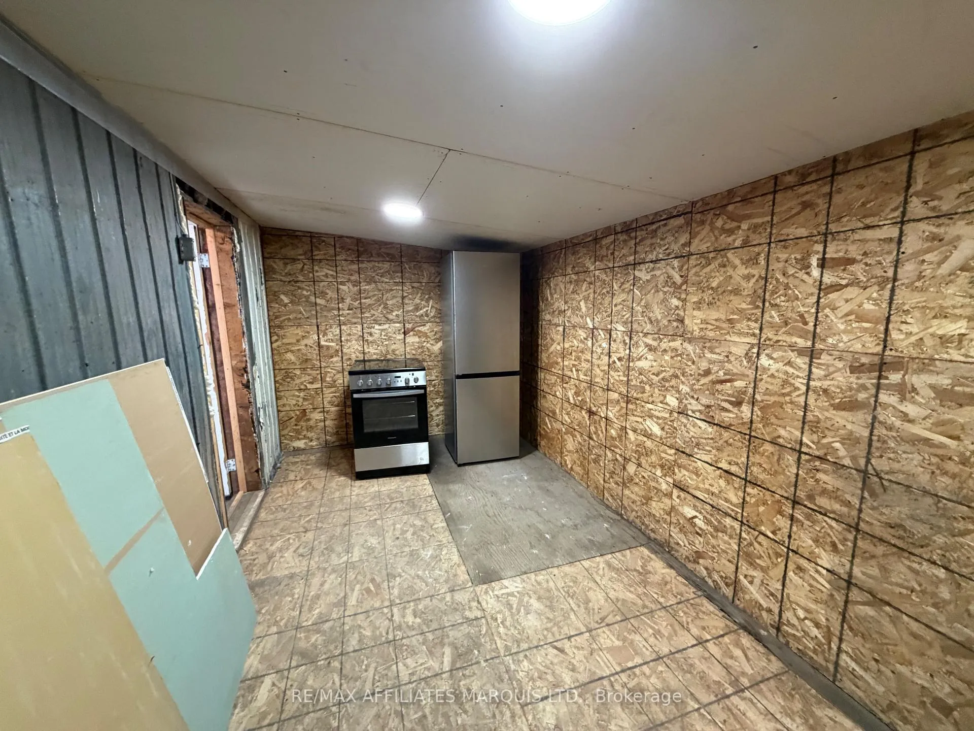 Photo 5 of 230 Boundary Road E, North Glengarry, Alexandria — HOMEH