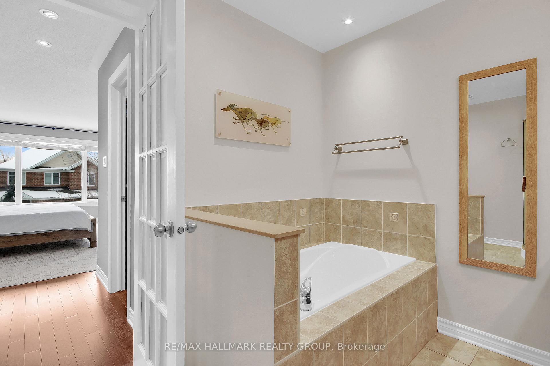 Photo 23 of 271 Stedman Street, Ottawa, Blossom Park/Kemp Park/Findlay Creek — HOMEH