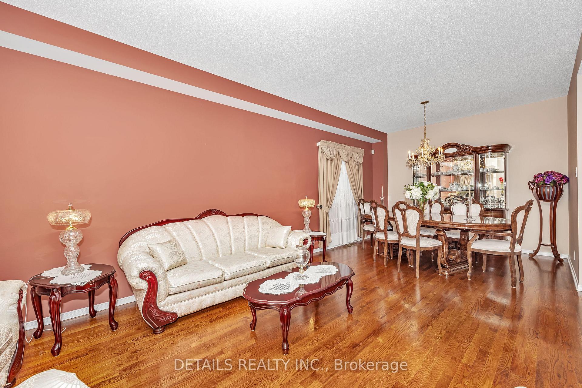 Photo 5 of 10 North Harrow Drive, Ottawa, Barrhaven - Longfields — HOMEH