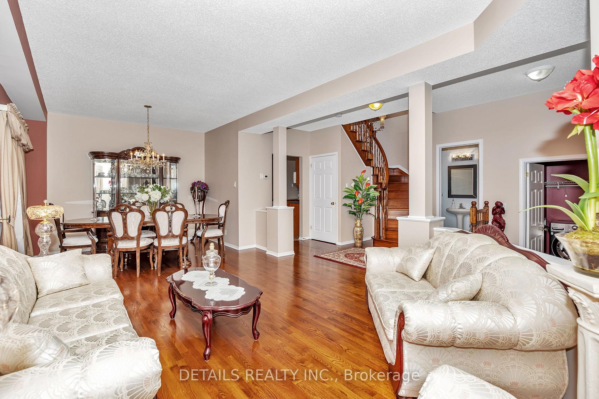 Photo 6 of 10 North Harrow Drive, Ottawa, Barrhaven - Longfields — HOMEH