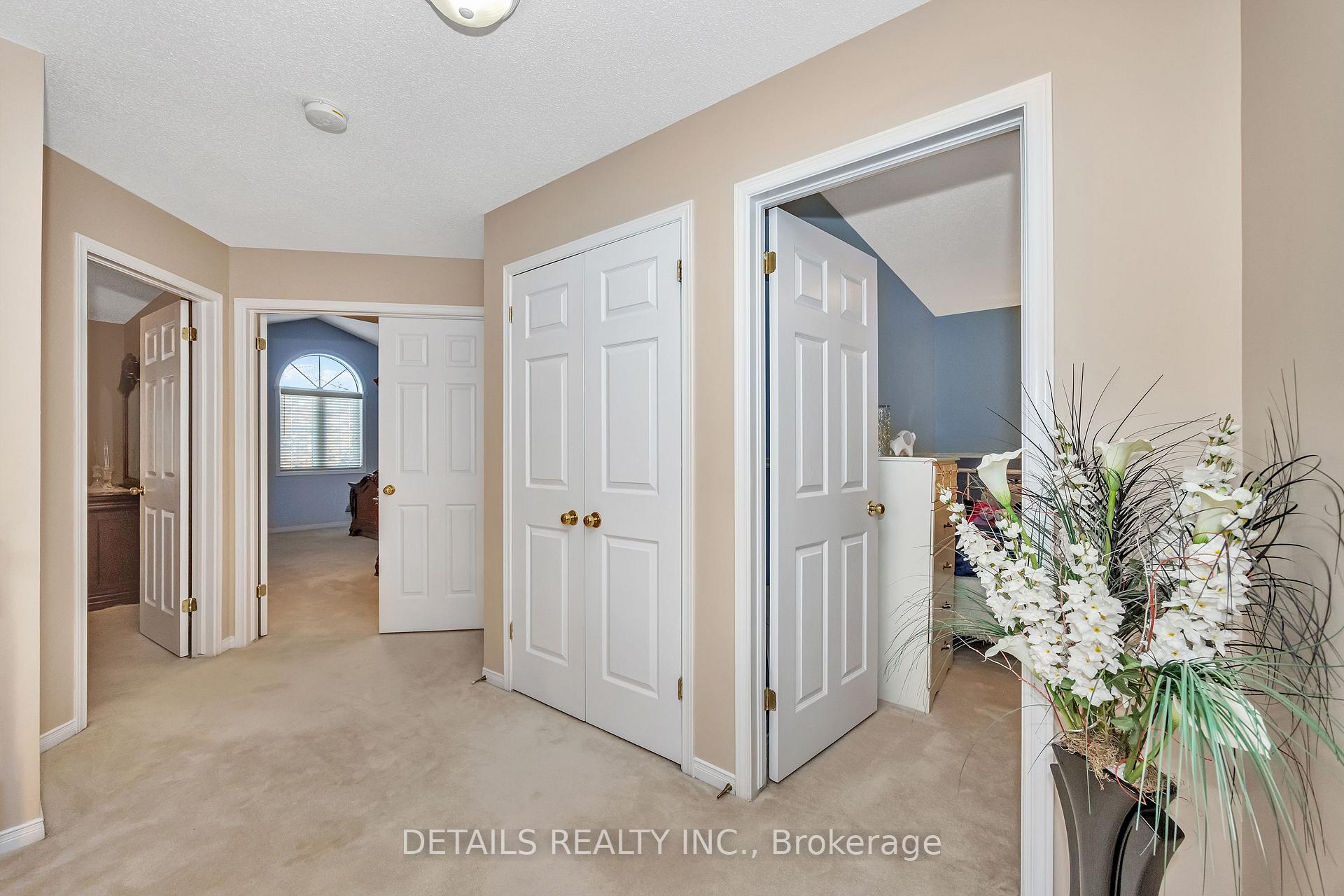 Photo 17 of 10 North Harrow Drive, Ottawa, Barrhaven - Longfields — HOMEH