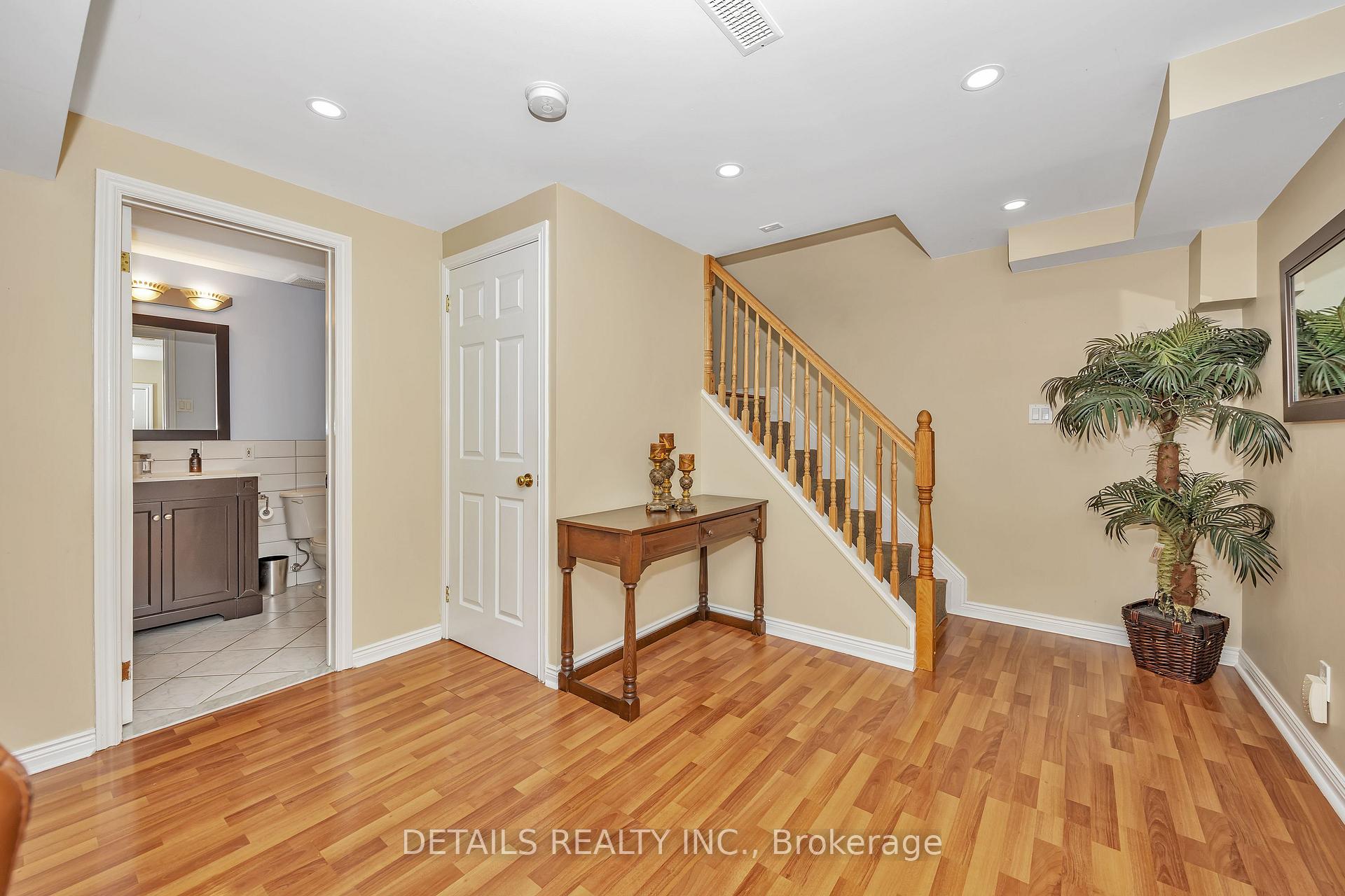 Photo 27 of 10 North Harrow Drive, Ottawa, Barrhaven - Longfields — HOMEH