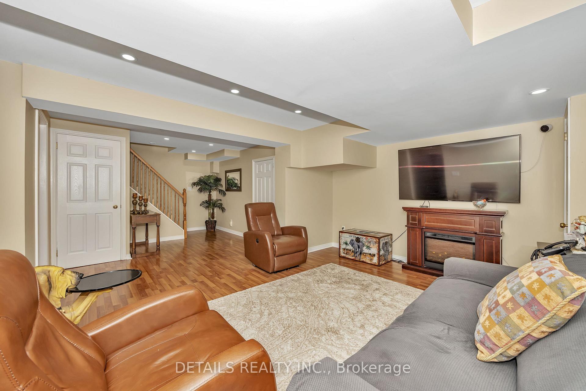 Photo 30 of 10 North Harrow Drive, Ottawa, Barrhaven - Longfields — HOMEH