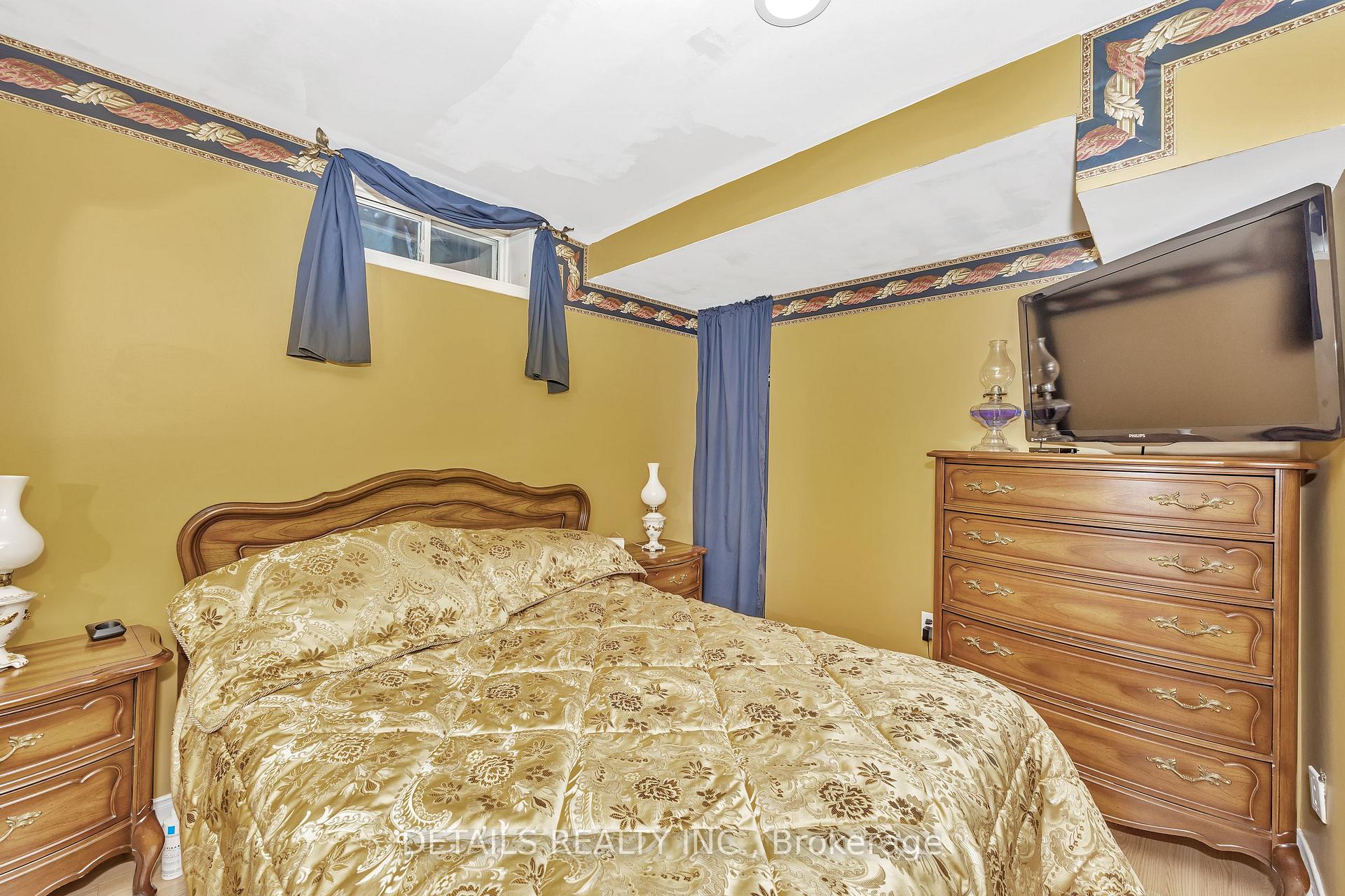 Photo 35 of 10 North Harrow Drive, Ottawa, Barrhaven - Longfields — HOMEH