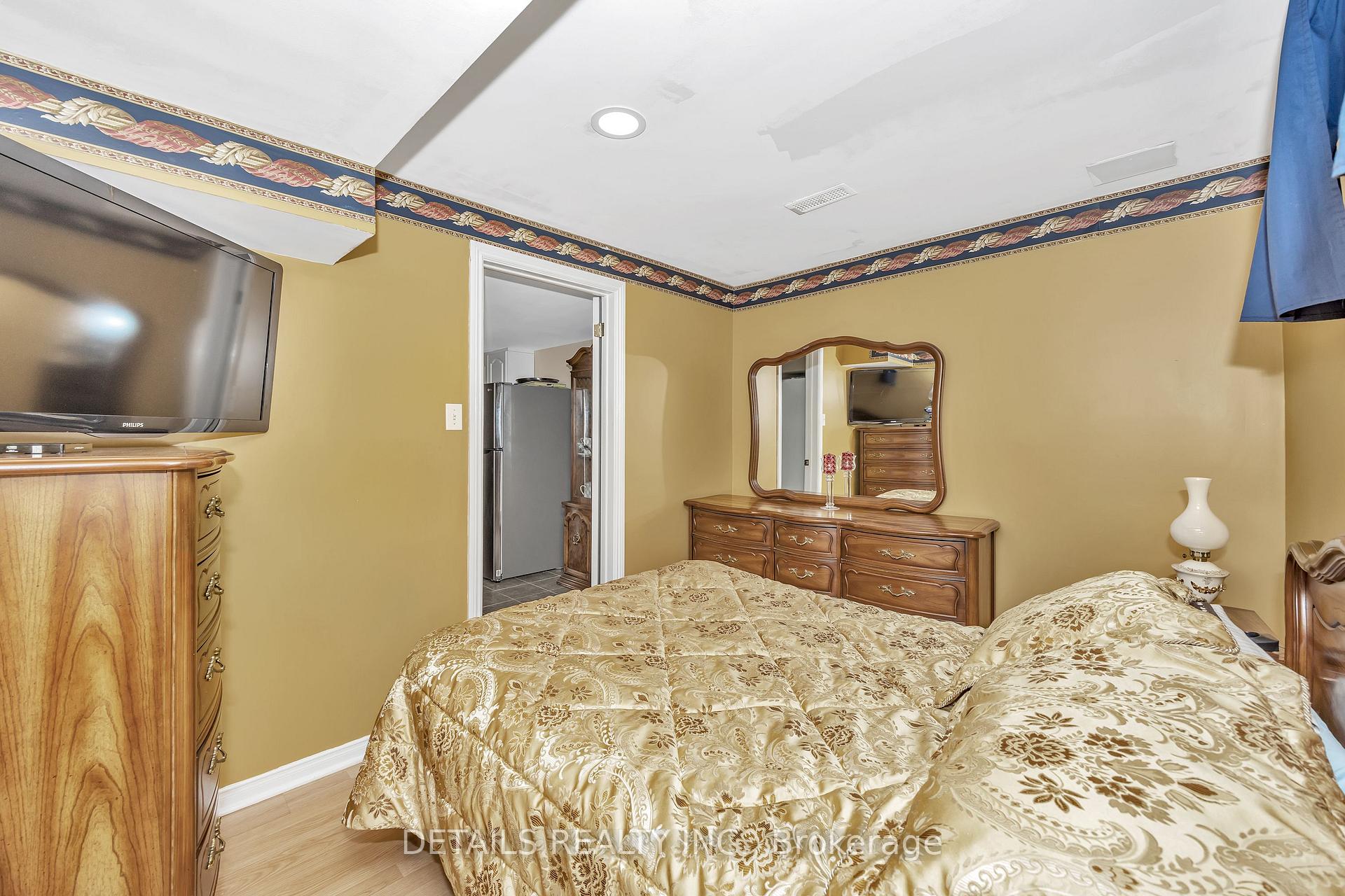 Photo 36 of 10 North Harrow Drive, Ottawa, Barrhaven - Longfields — HOMEH