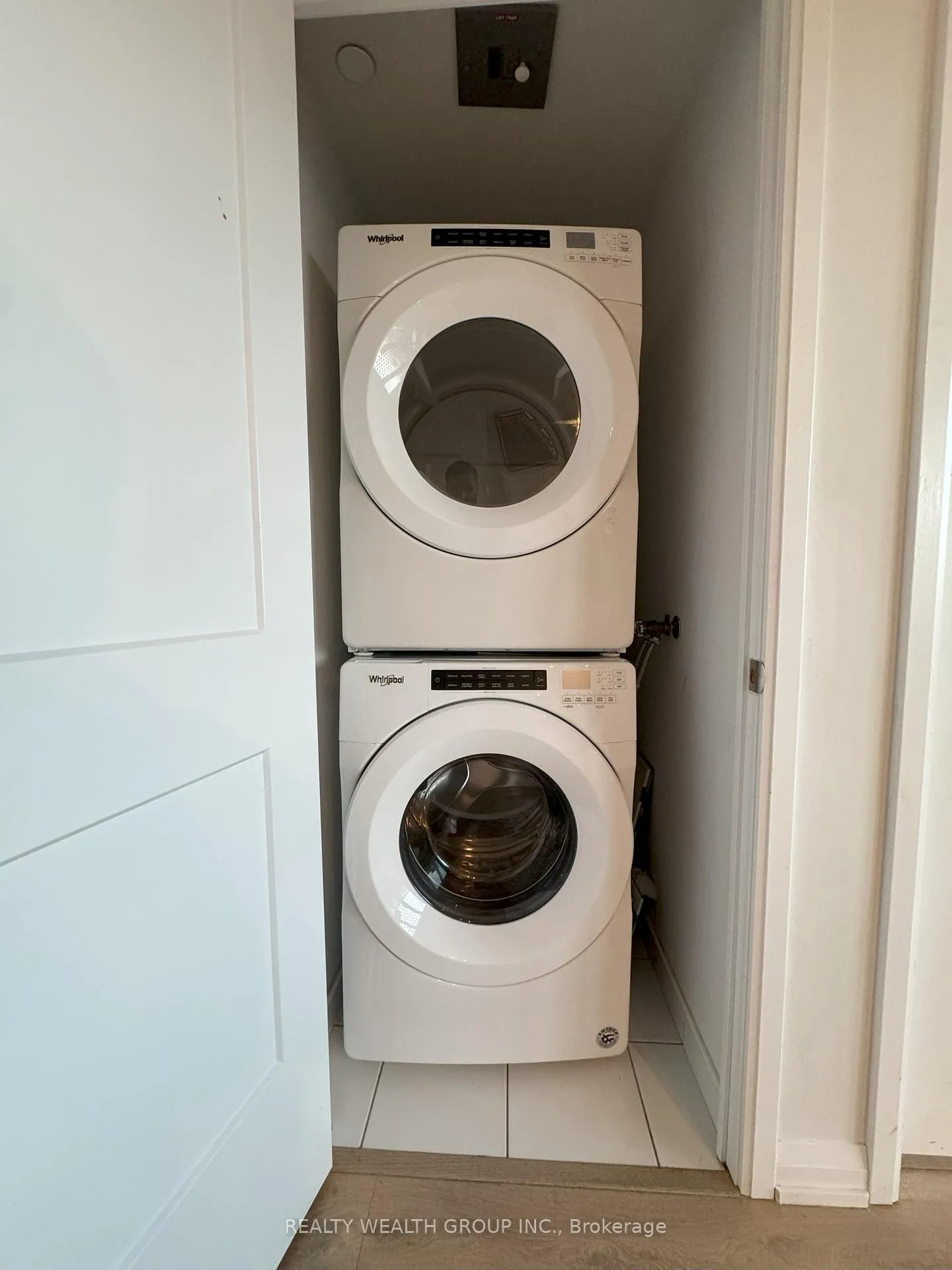 Photo 11 of Unit 504, 7895 Jane Street, Vaughan, Concord — HOMEH