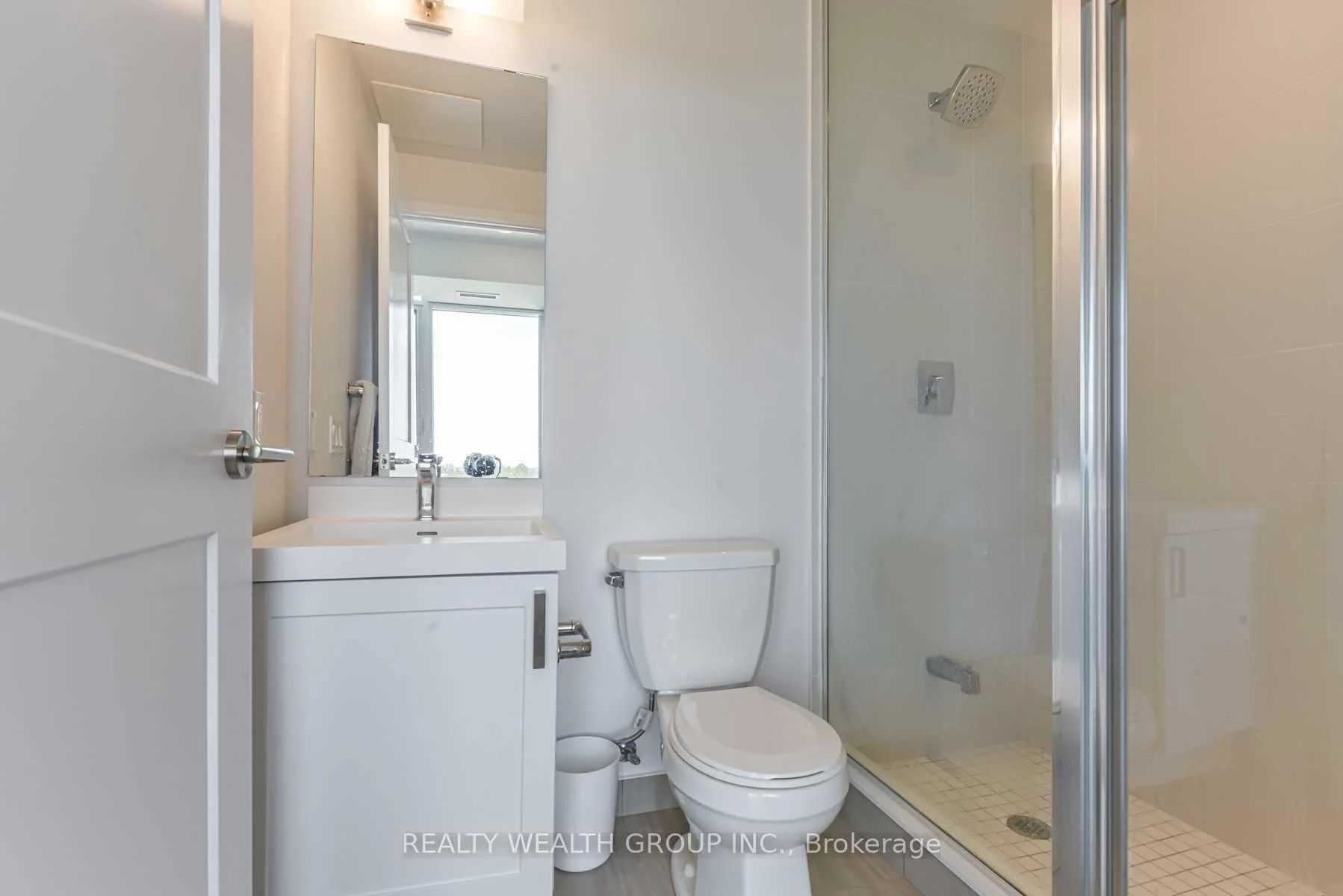 Photo 12 of Unit 504, 7895 Jane Street, Vaughan, Concord — HOMEH