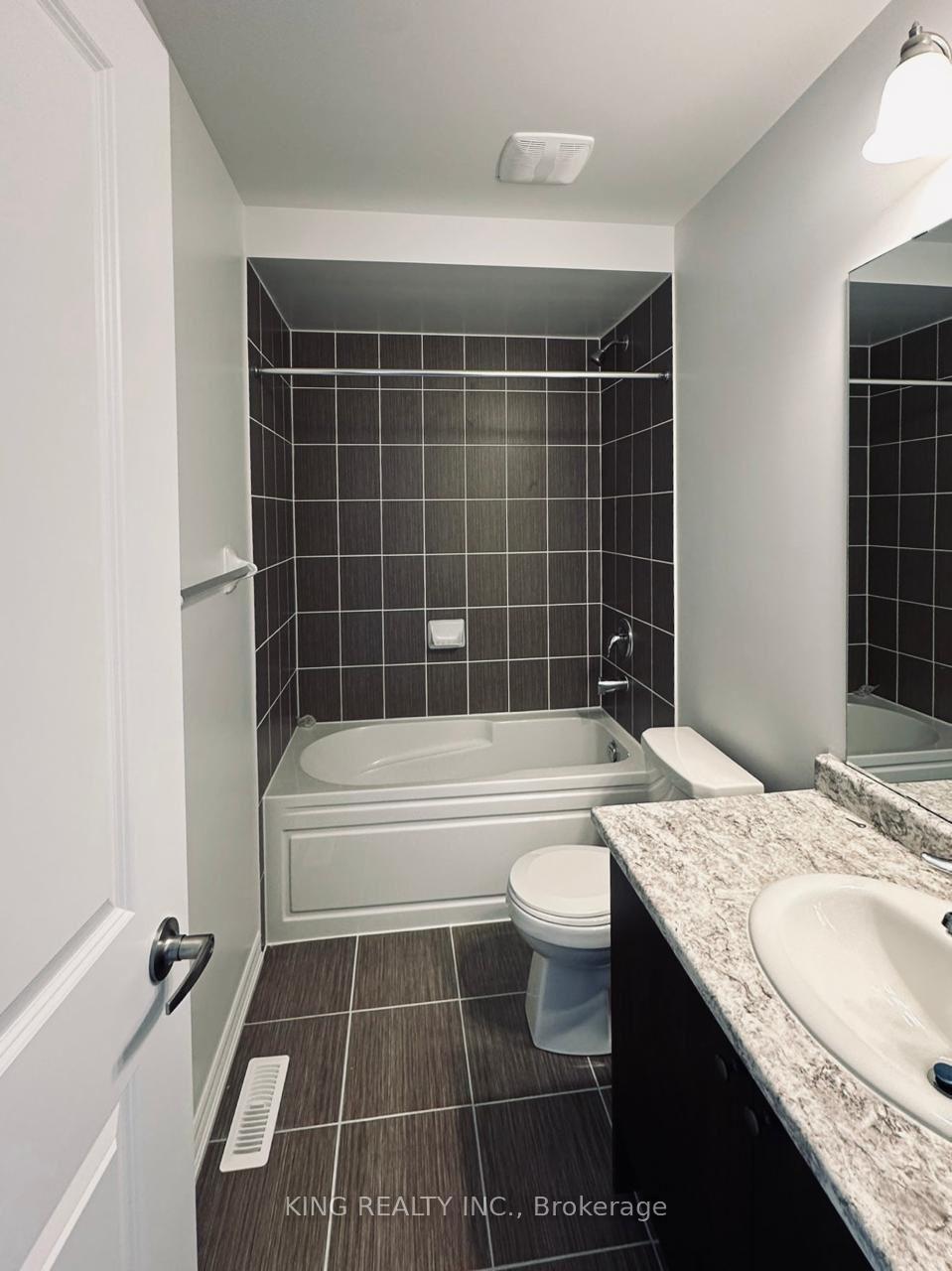 Photo 13 of 105 Stock Avenue, Southgate — HOMEH