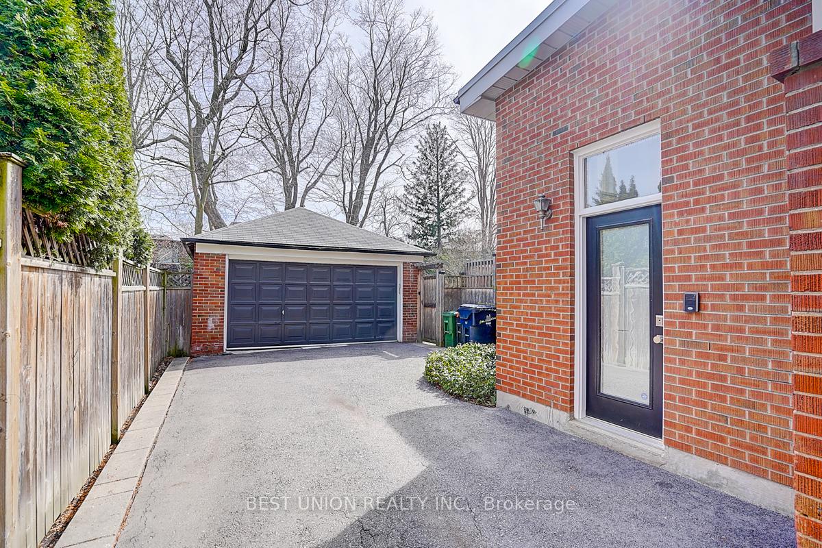 Photo 6 of 155 Dawlish Avenue, Toronto, Lawrence Park South — HOMEH