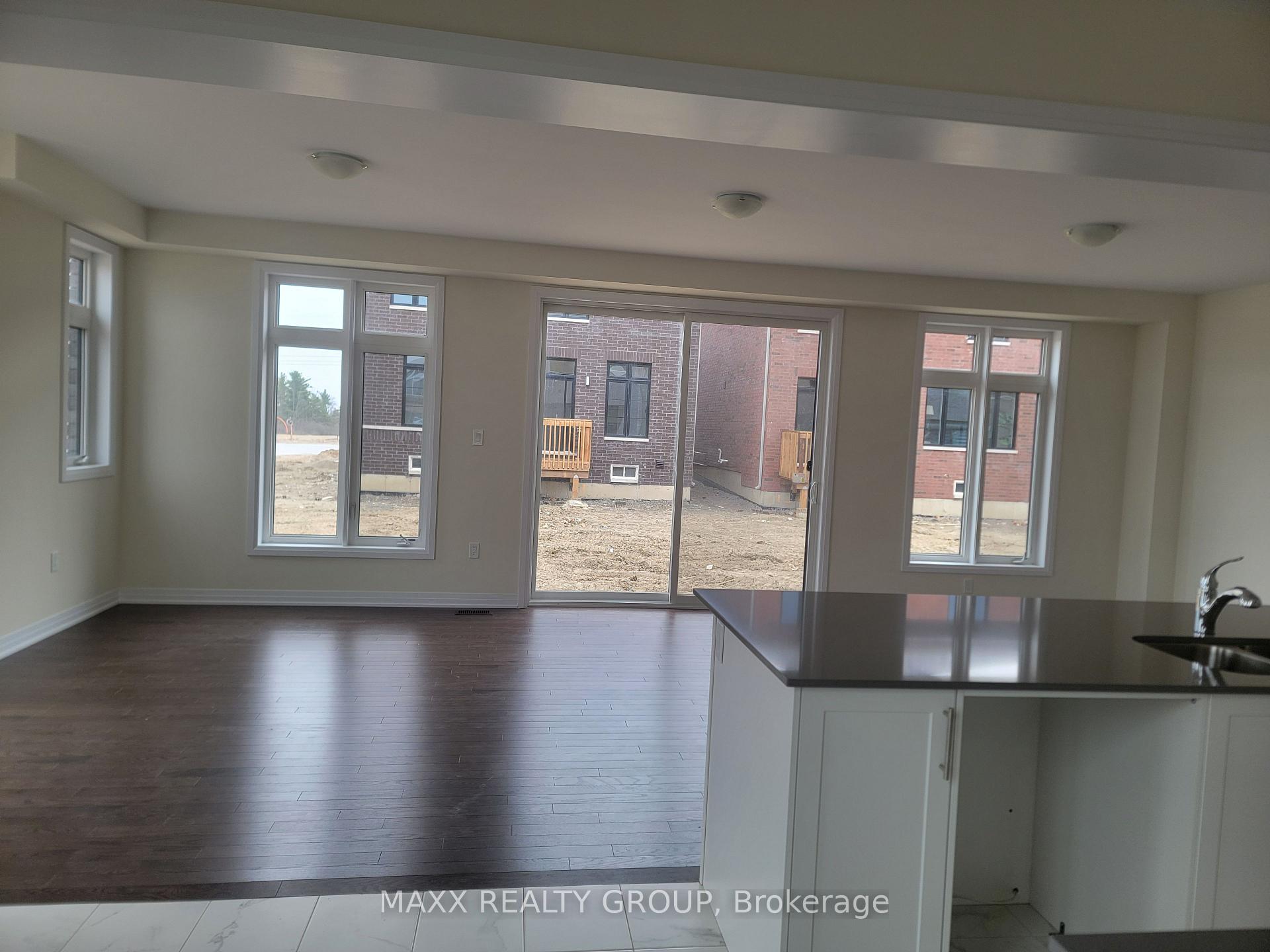 Photo 22 of 599 Windwood Drive NE, Hamilton, Binbrook — HOMEH