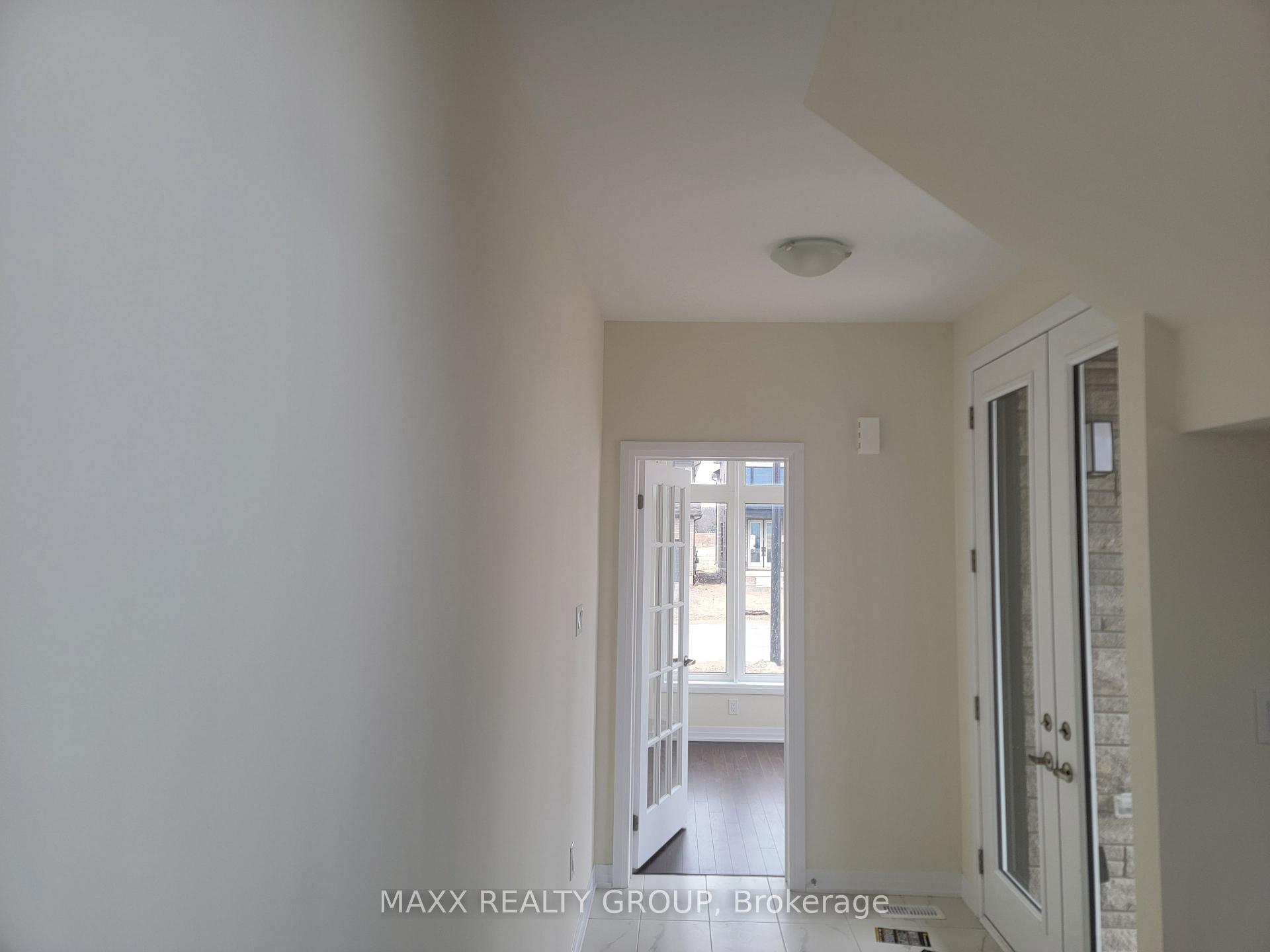 Photo 20 of 599 Windwood Drive NE, Hamilton, Binbrook — HOMEH