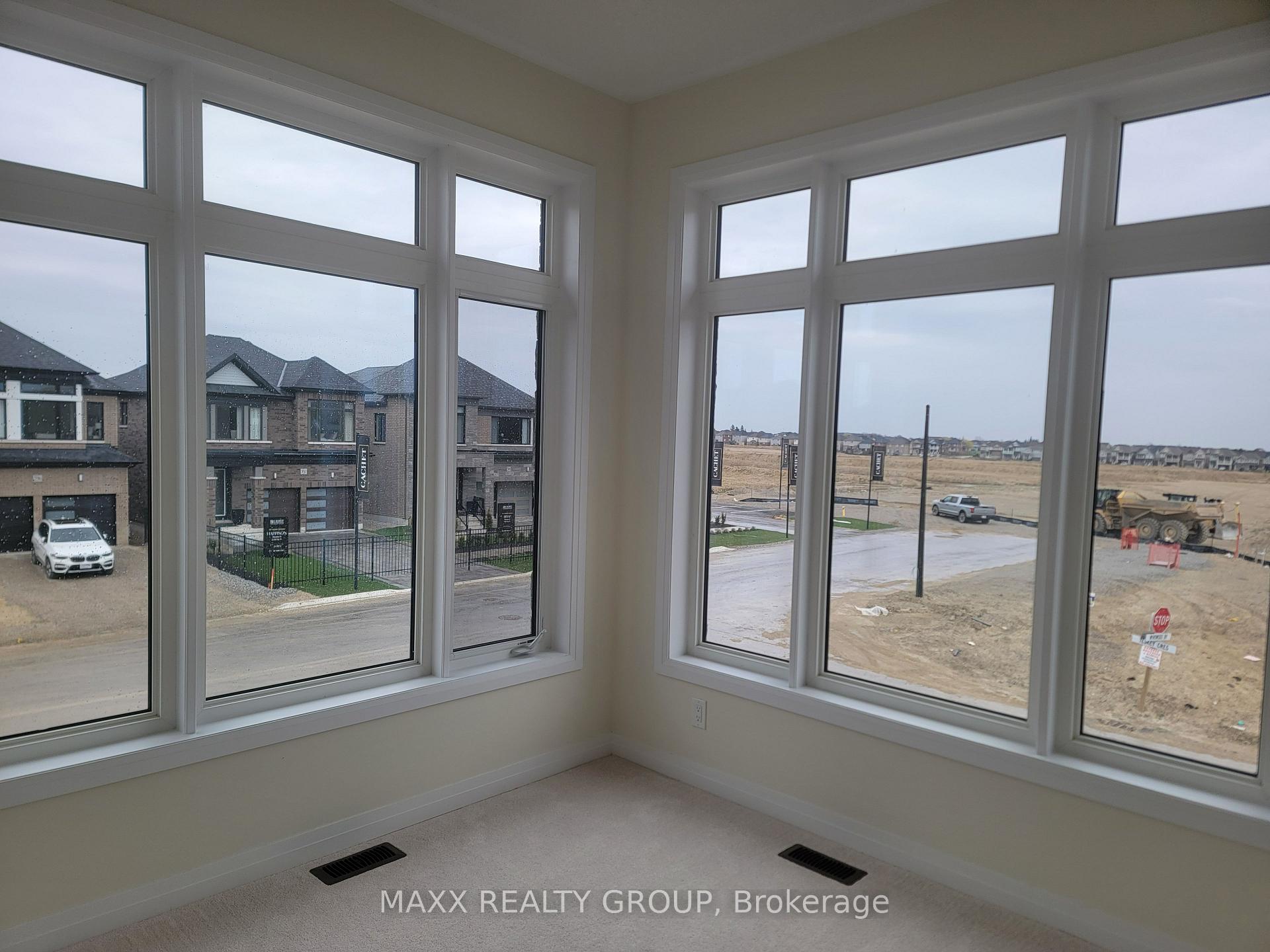 Photo 14 of 599 Windwood Drive NE, Hamilton, Binbrook — HOMEH