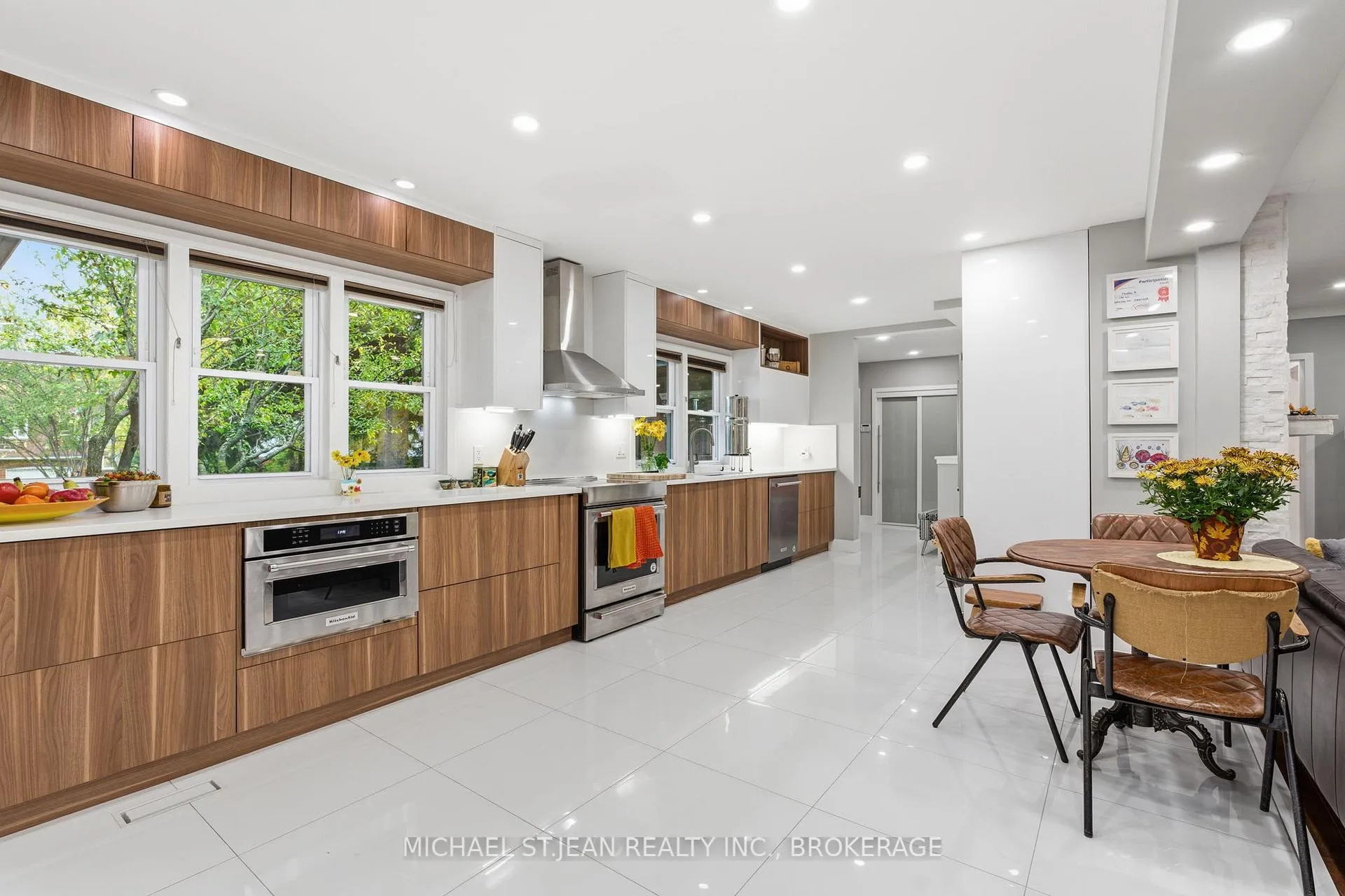 Photo 9 of 480 Golf Links Road, Hamilton, Ancaster — HOMEH