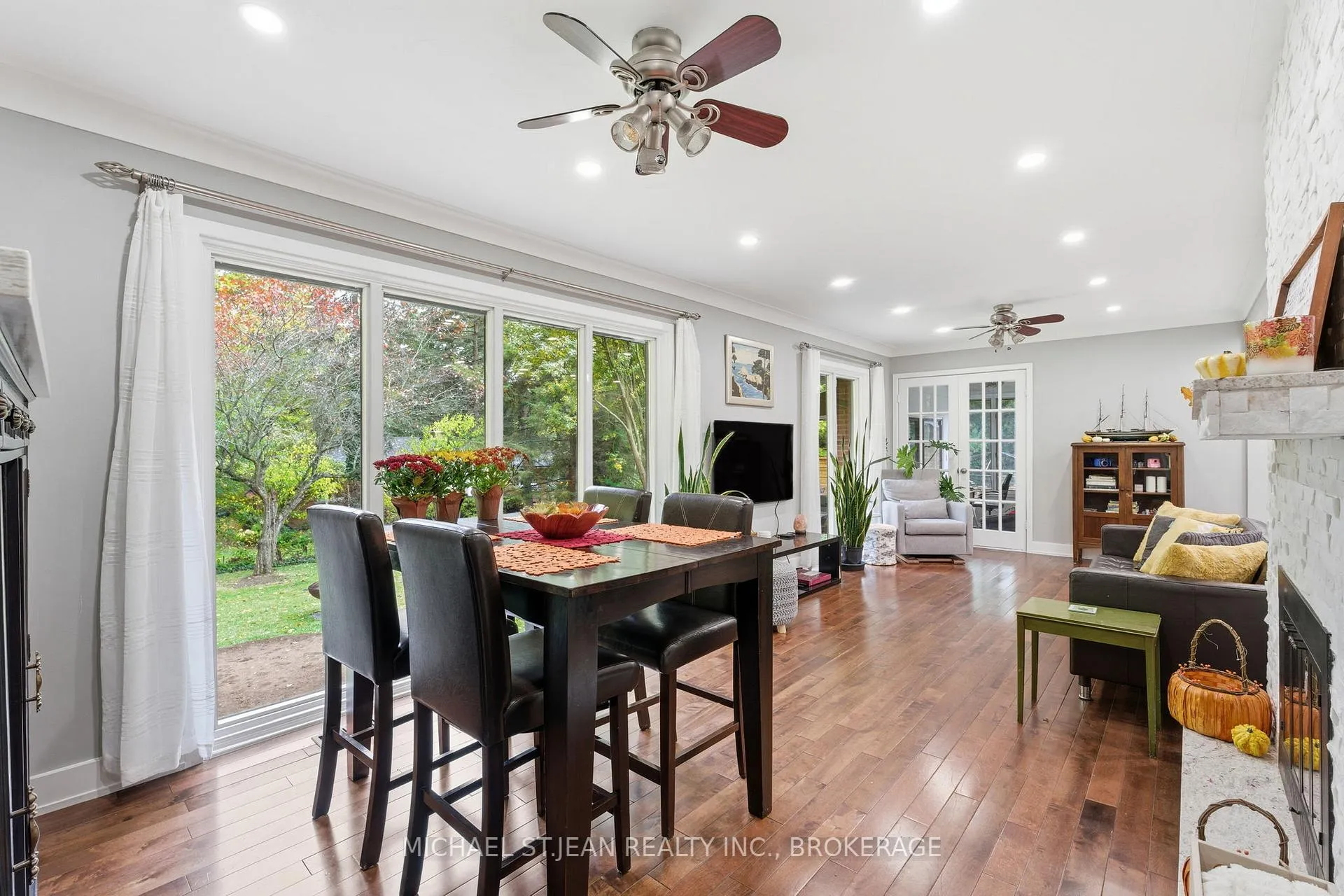Photo 16 of 480 Golf Links Road, Hamilton, Ancaster — HOMEH