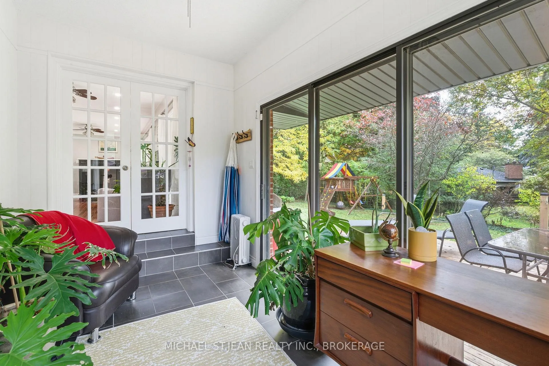 Photo 18 of 480 Golf Links Road, Hamilton, Ancaster — HOMEH