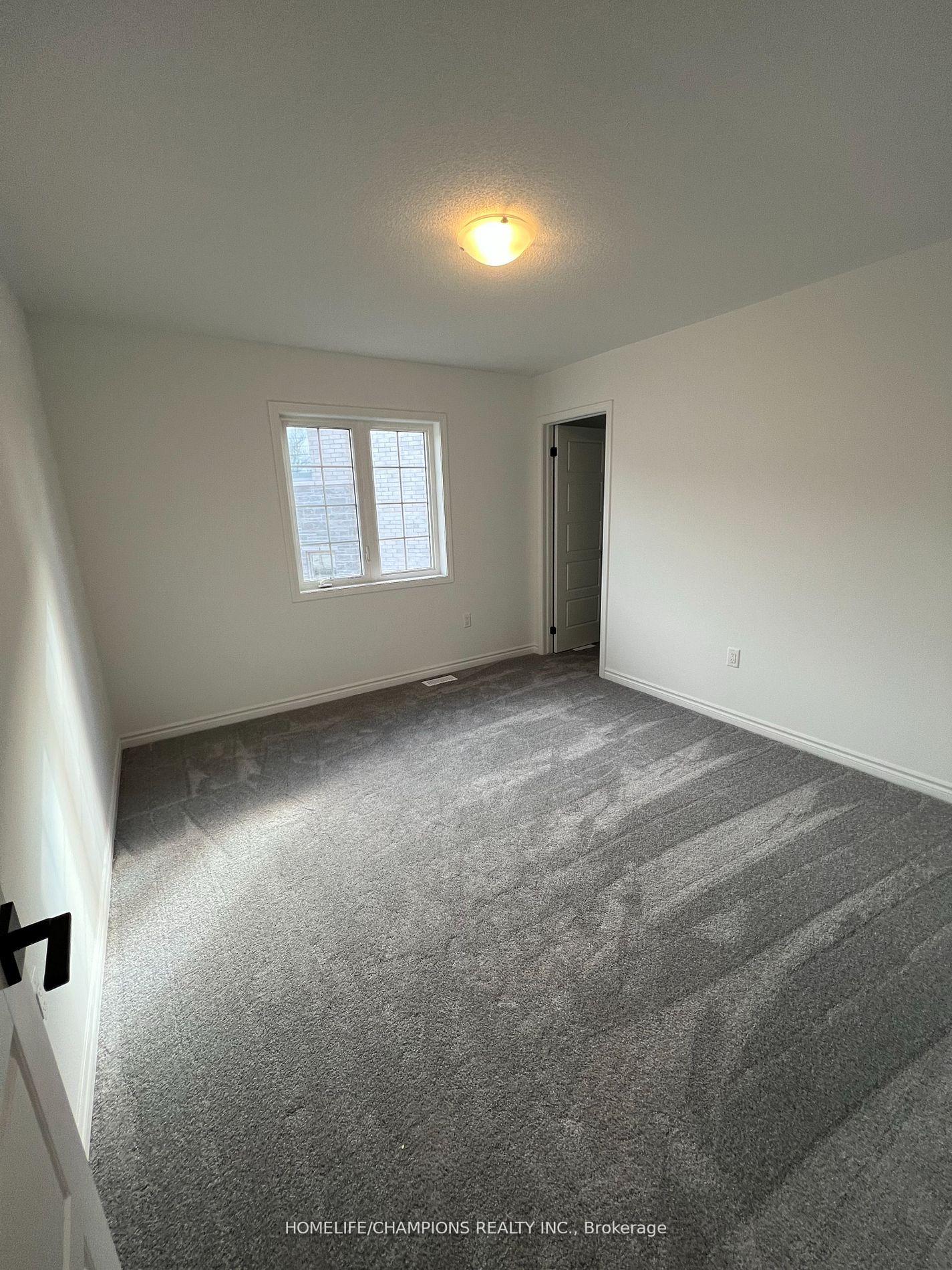 Photo 2 of 2972 Heartwood Lane E, Pickering, Rural Pickering — HOMEH