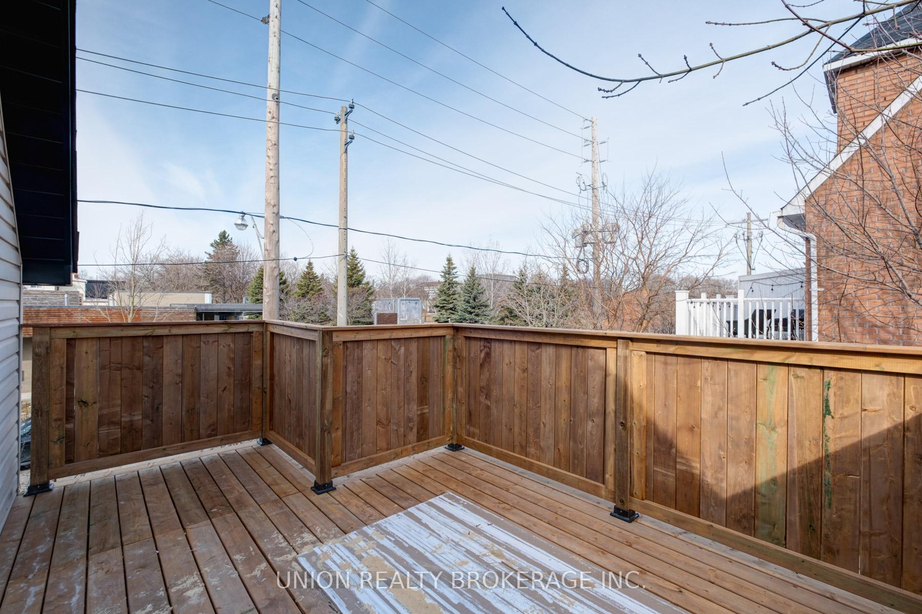 Photo 12 of Unit #UPPER, 20 Norwood Terrace, Toronto, East End-Danforth — HOMEH