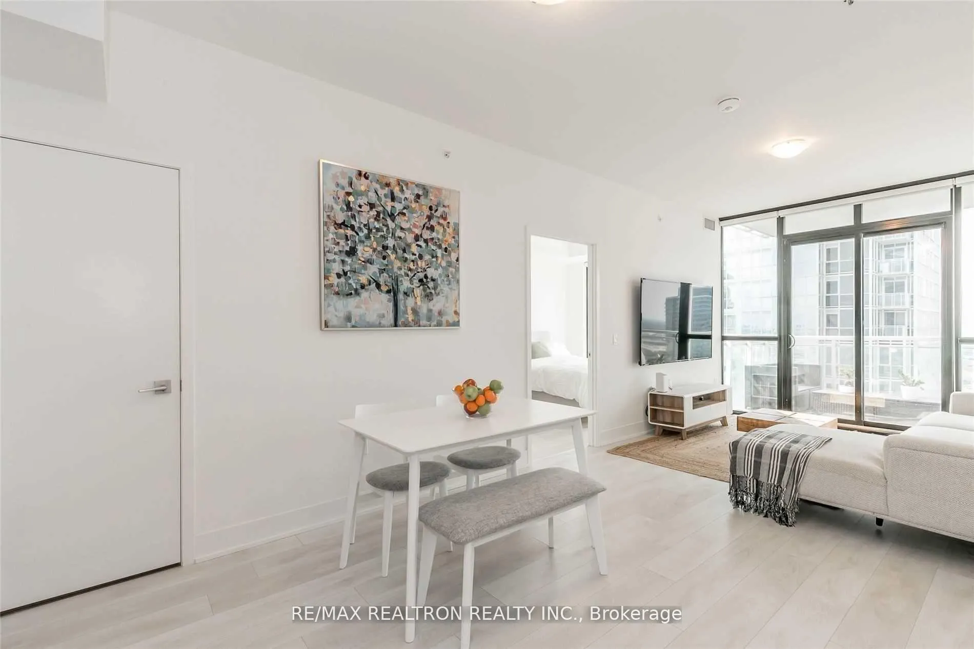 Photo 13 of Unit 3104, 2908 Highway 7, Vaughan, Concord — HOMEH